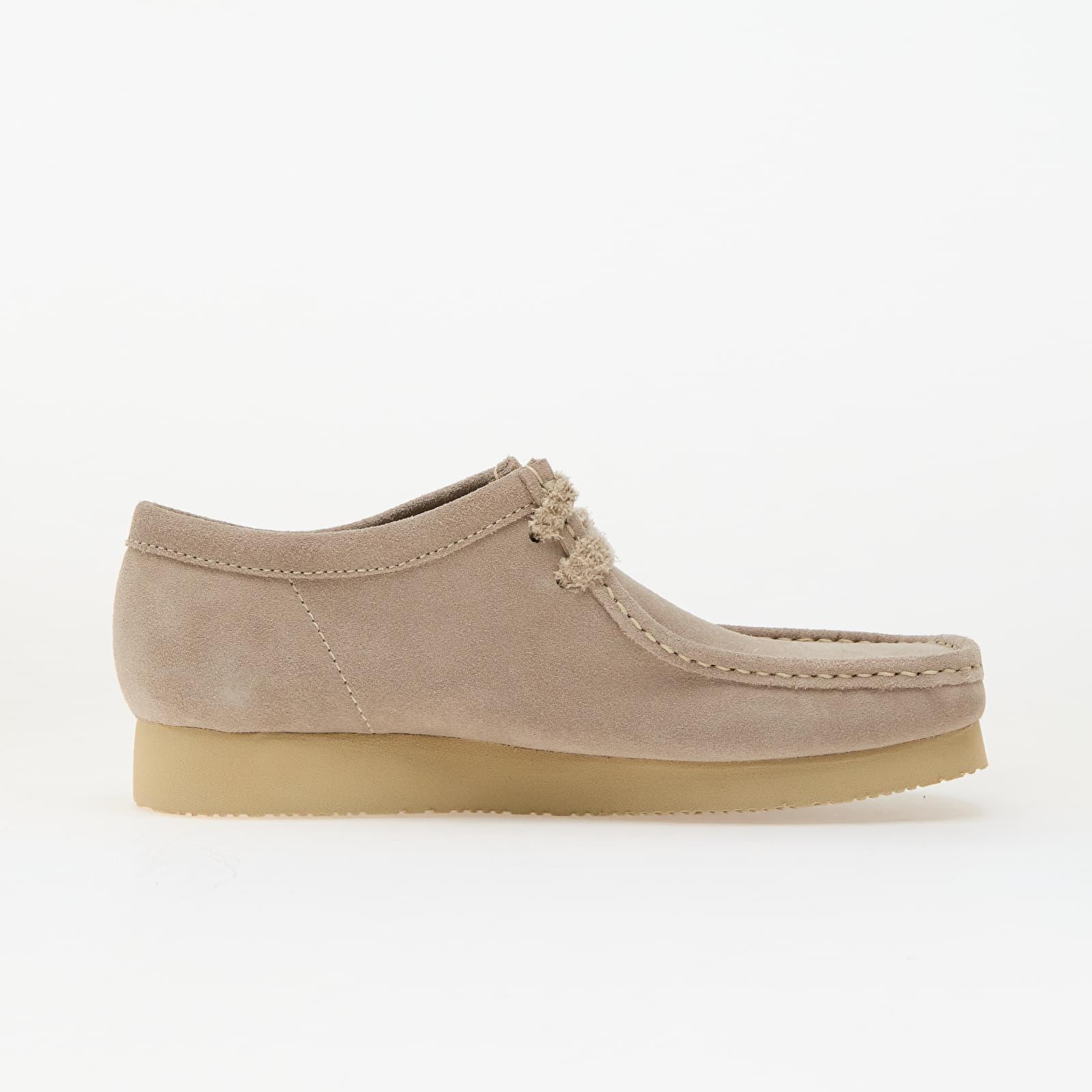 Meeste tossud ja kingad Clarks Originals Wallabee 2604 Sand Suede