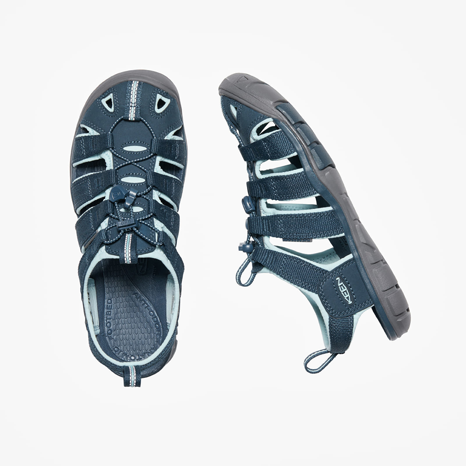 Сникърси KEEN Clearwater Cnx Navy/ Blue Glow EUR 38.5