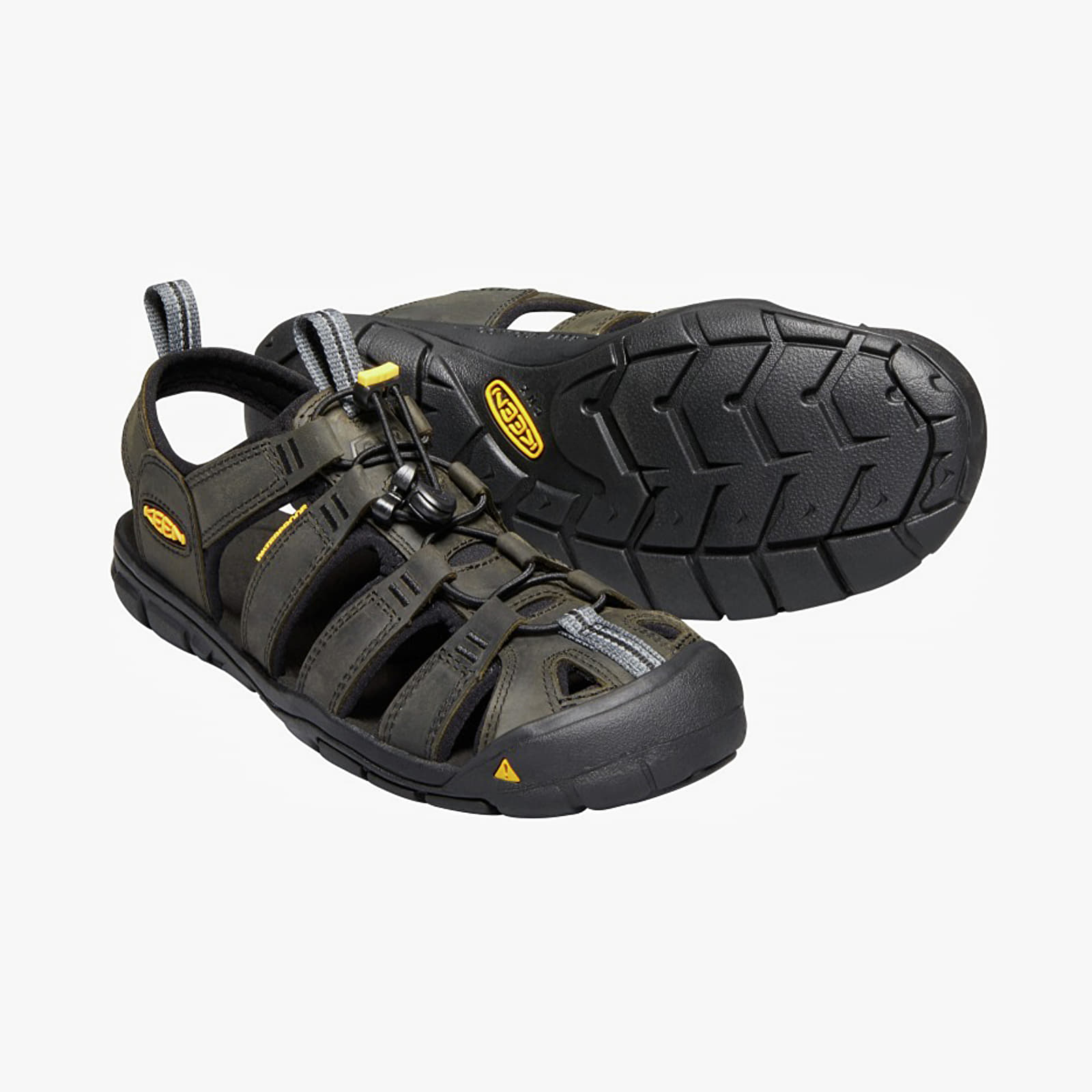 Meeste tossud ja kingad KEEN Clearwater Cnx Leather Magnet/ Black