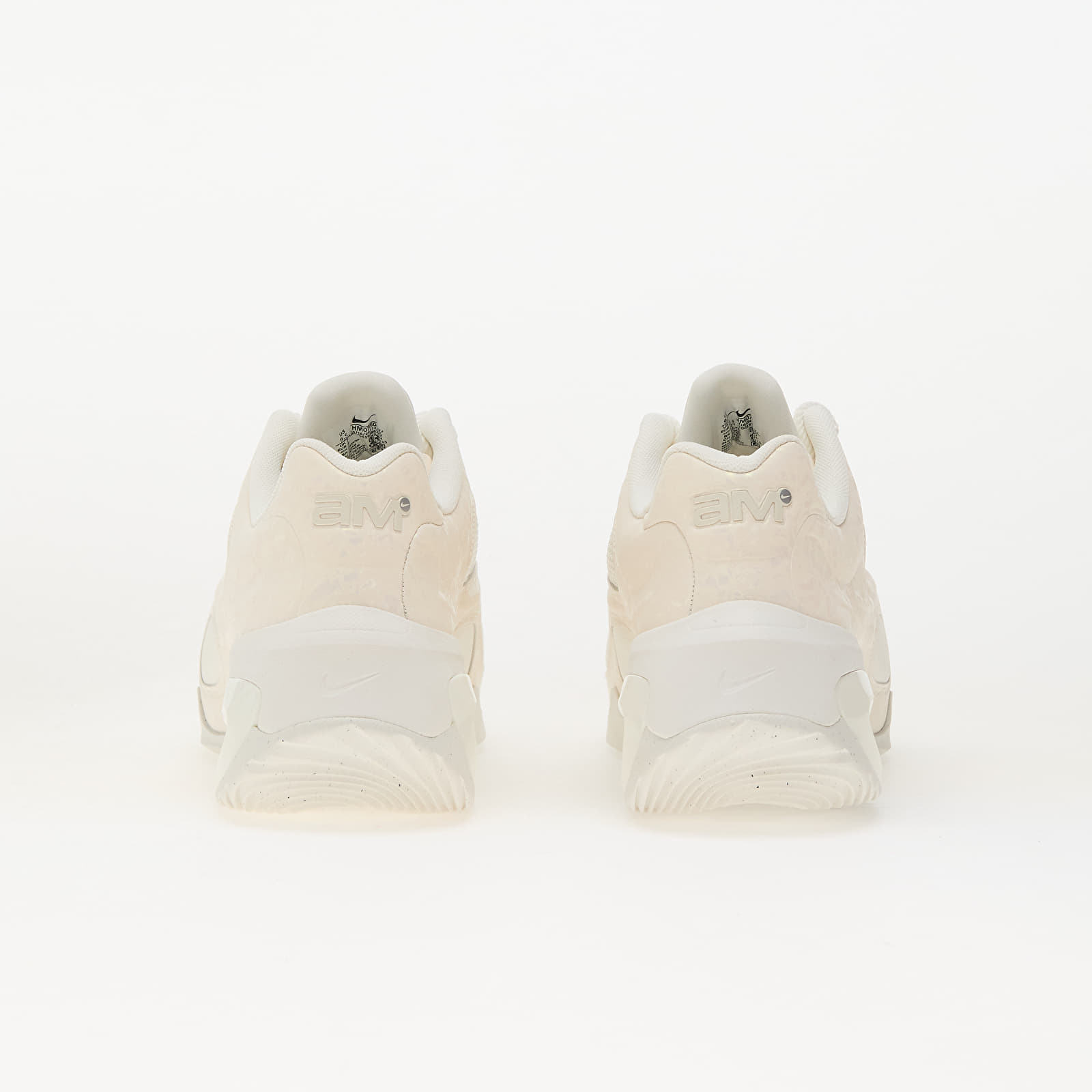 Женская обувь Nike W Air Max Muse Se Sail/ Metallic Silver-Pale Ivory