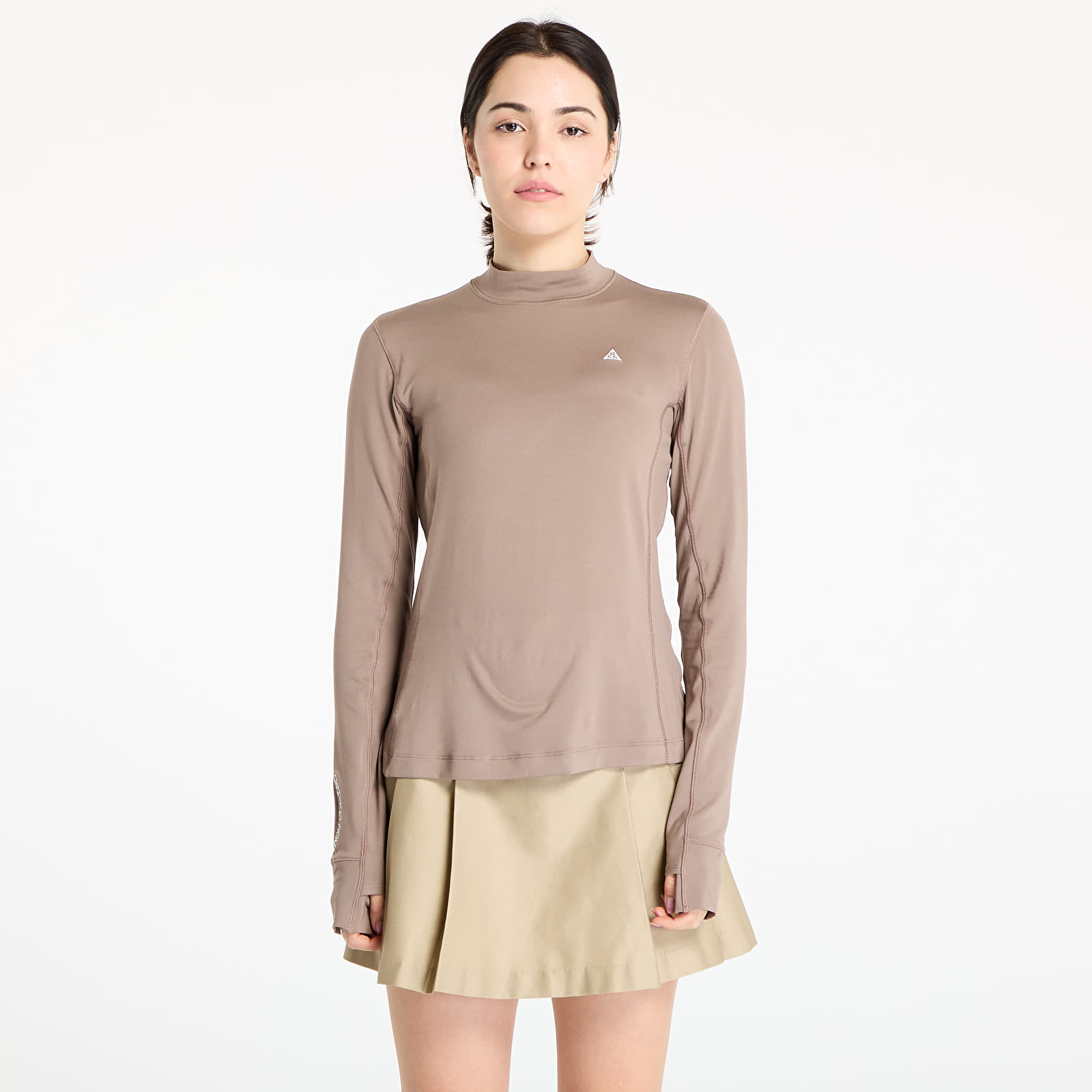 Tanktops für Frauen Nike ACG "Goat Rocks" Women's Dri-FIT ADV Long-Sleeve Top Mink Brown/ Summit White