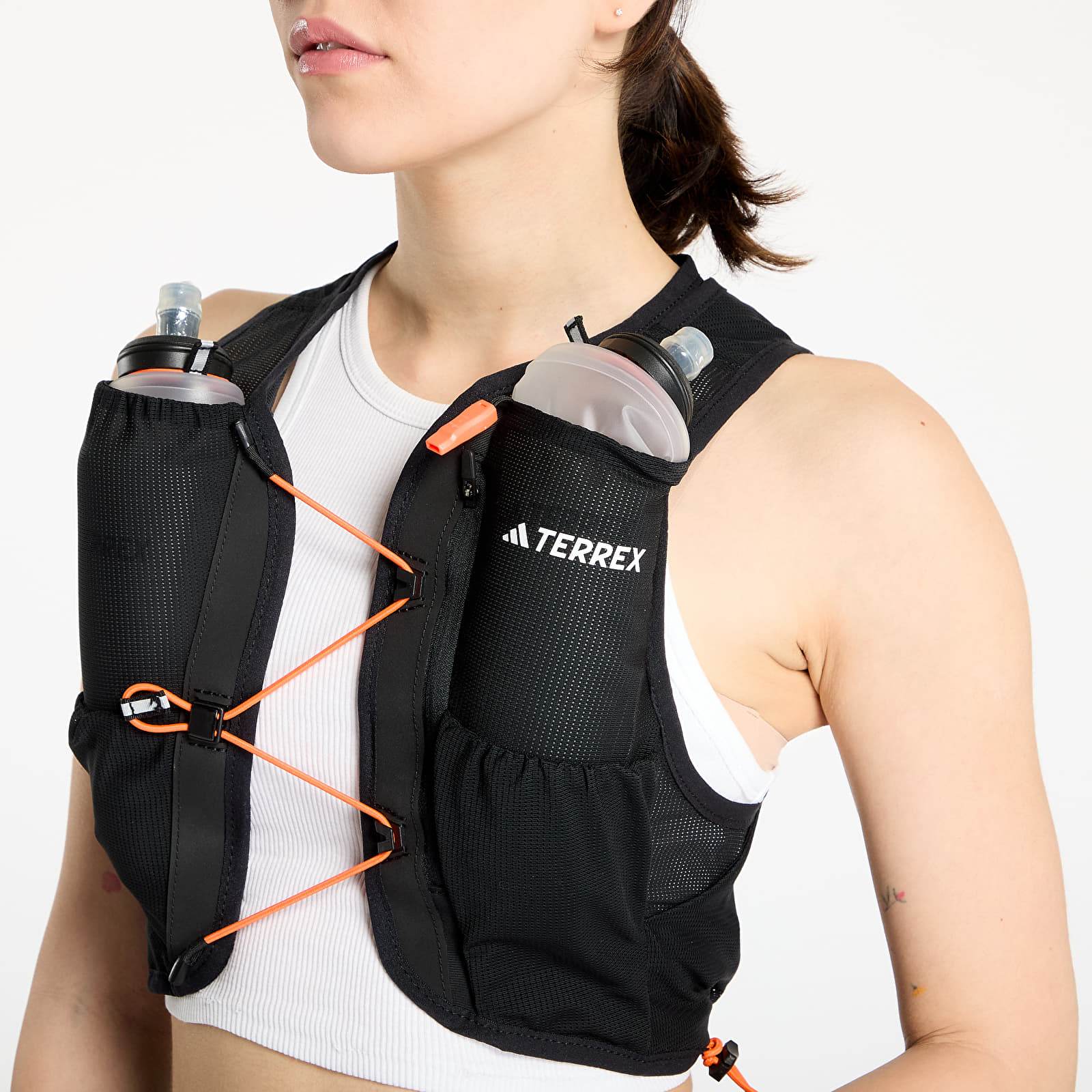 Men's vests adidas Terrex Techrocktrail Running  Vest 5 L UNISEX Black/ White/ Impact Orange