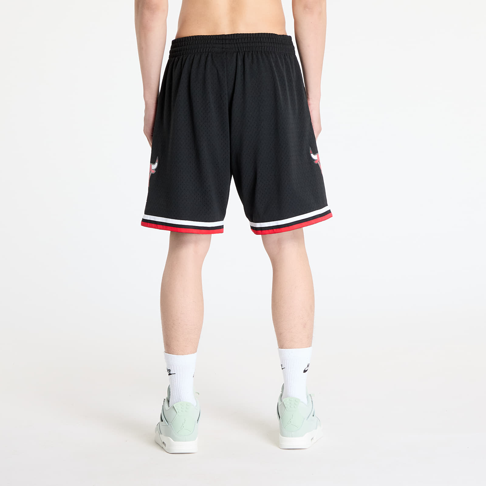 Men's shorts Mitchell & Ness NBA Bulls 97-98 Alternate Swingman Shorts Black