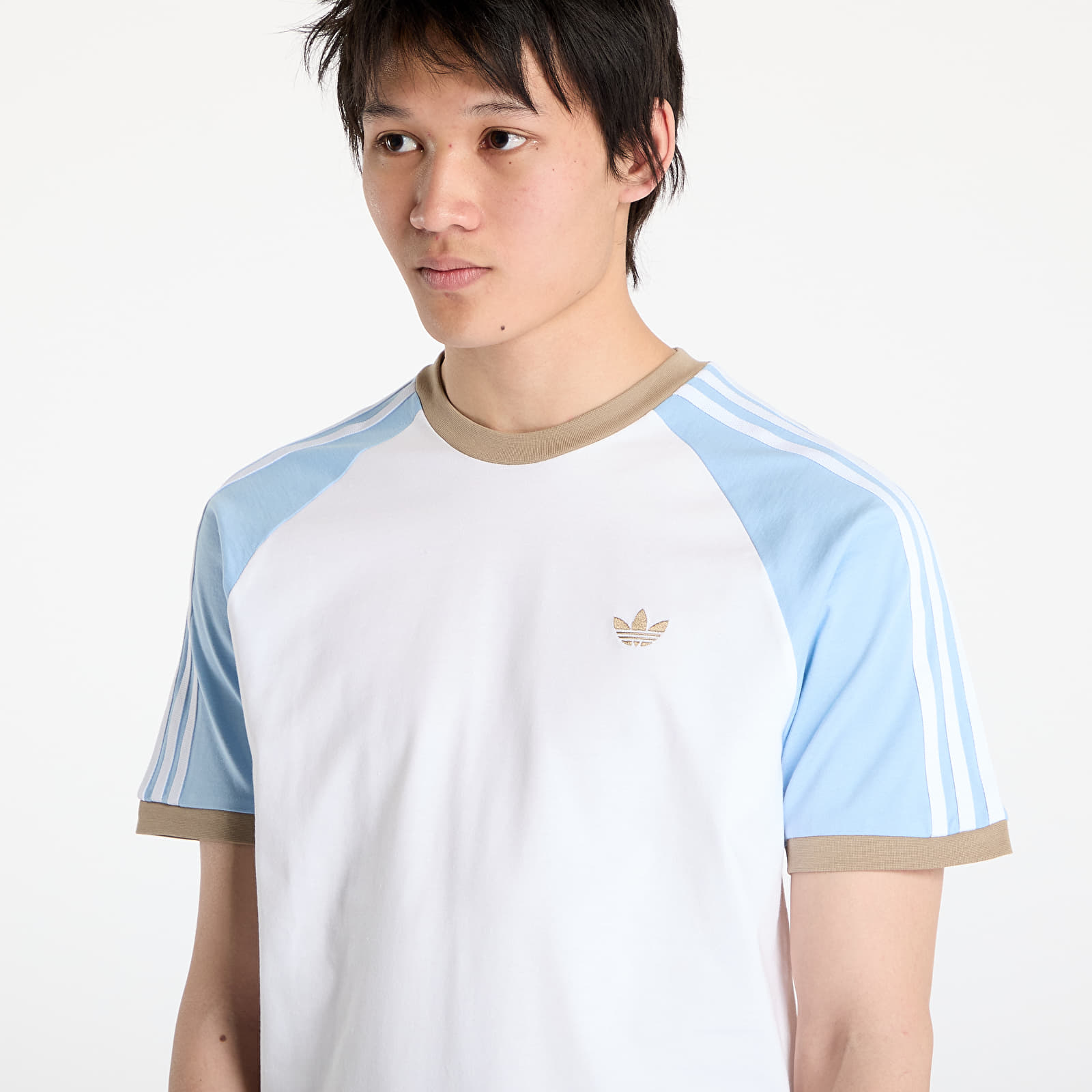 Camisetas hombre adidas Cali Tee White/ White/ Clear Sky