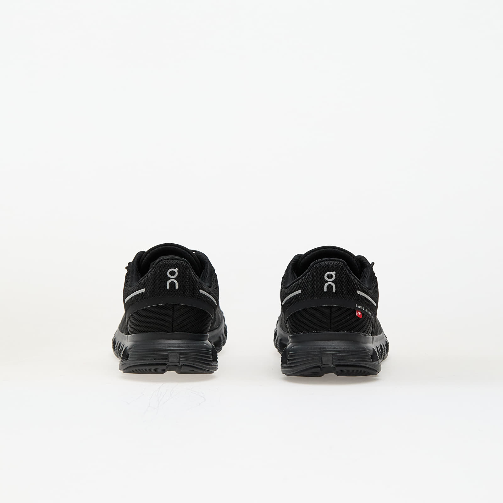 Naiste tossud ja kingad On W Cloud 6 Black/ Black