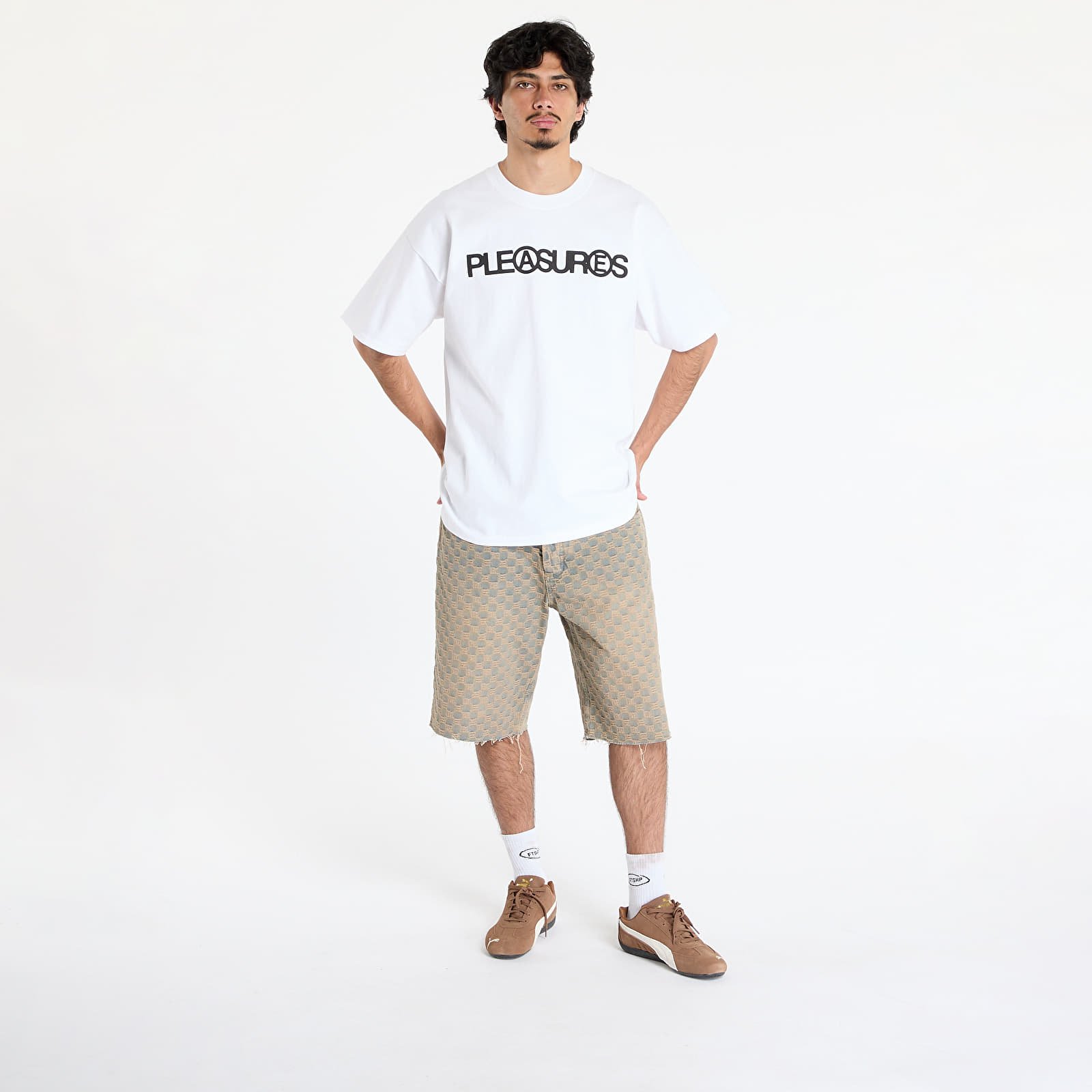 Men's T-shirts PLEASURES Fanzine T-Shirt White
