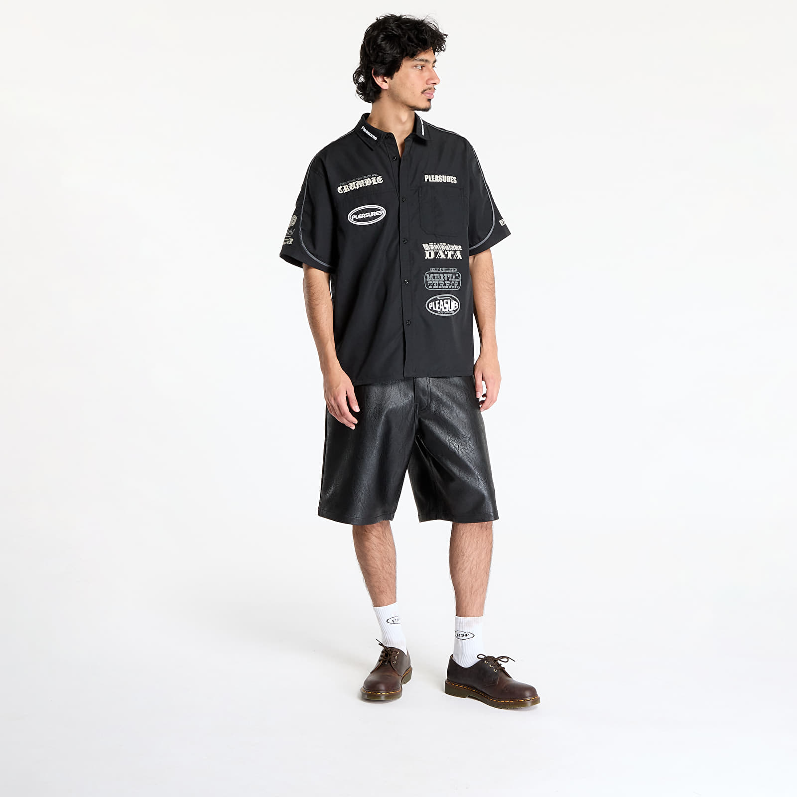 Camisas para hombre PLEASURES Terror Button Up Black