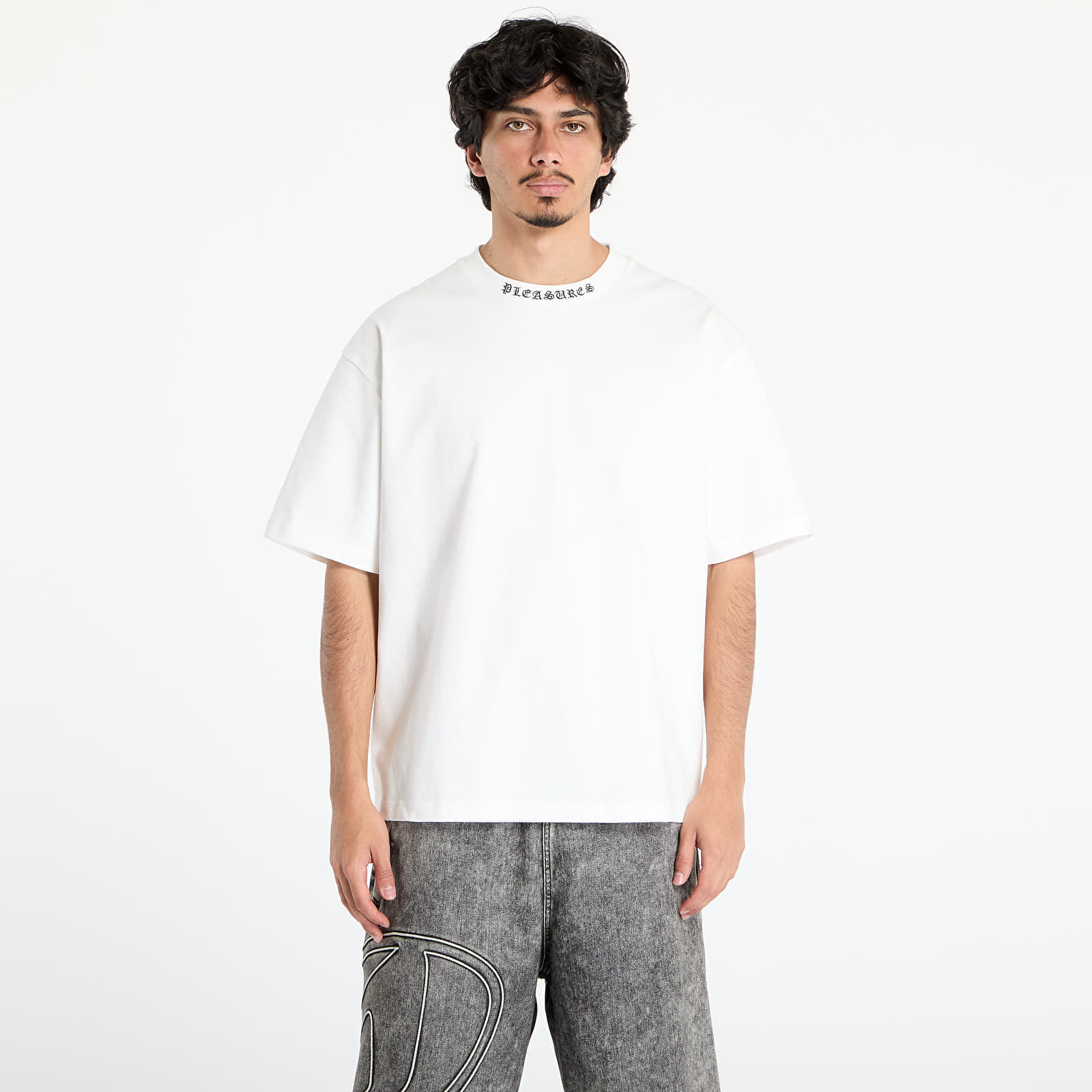 T-shirt PLEASURES Sorrow Heavyweight Shirt White XXL
