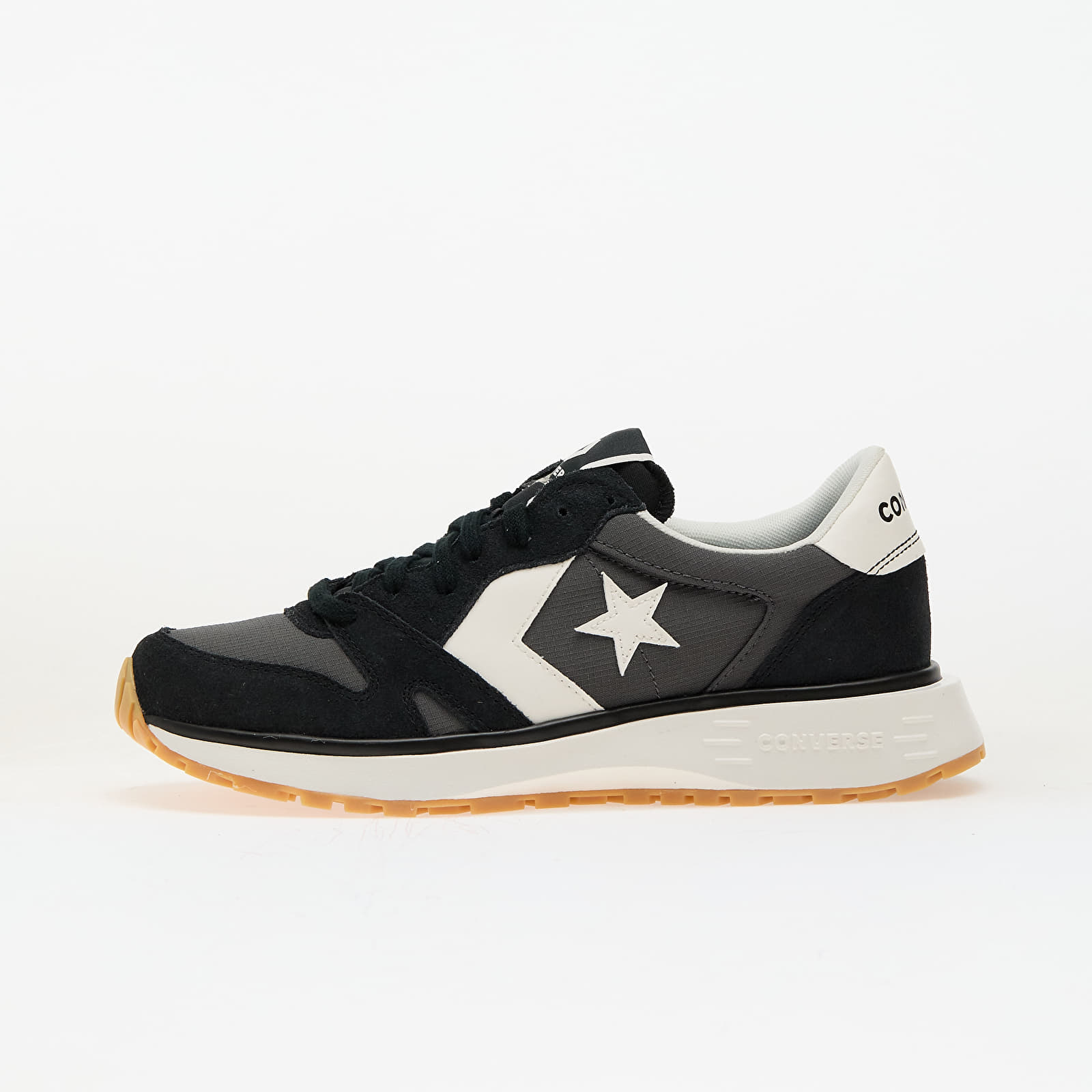 Meeste tossud ja kingad Converse Omni Trainer Ox Black