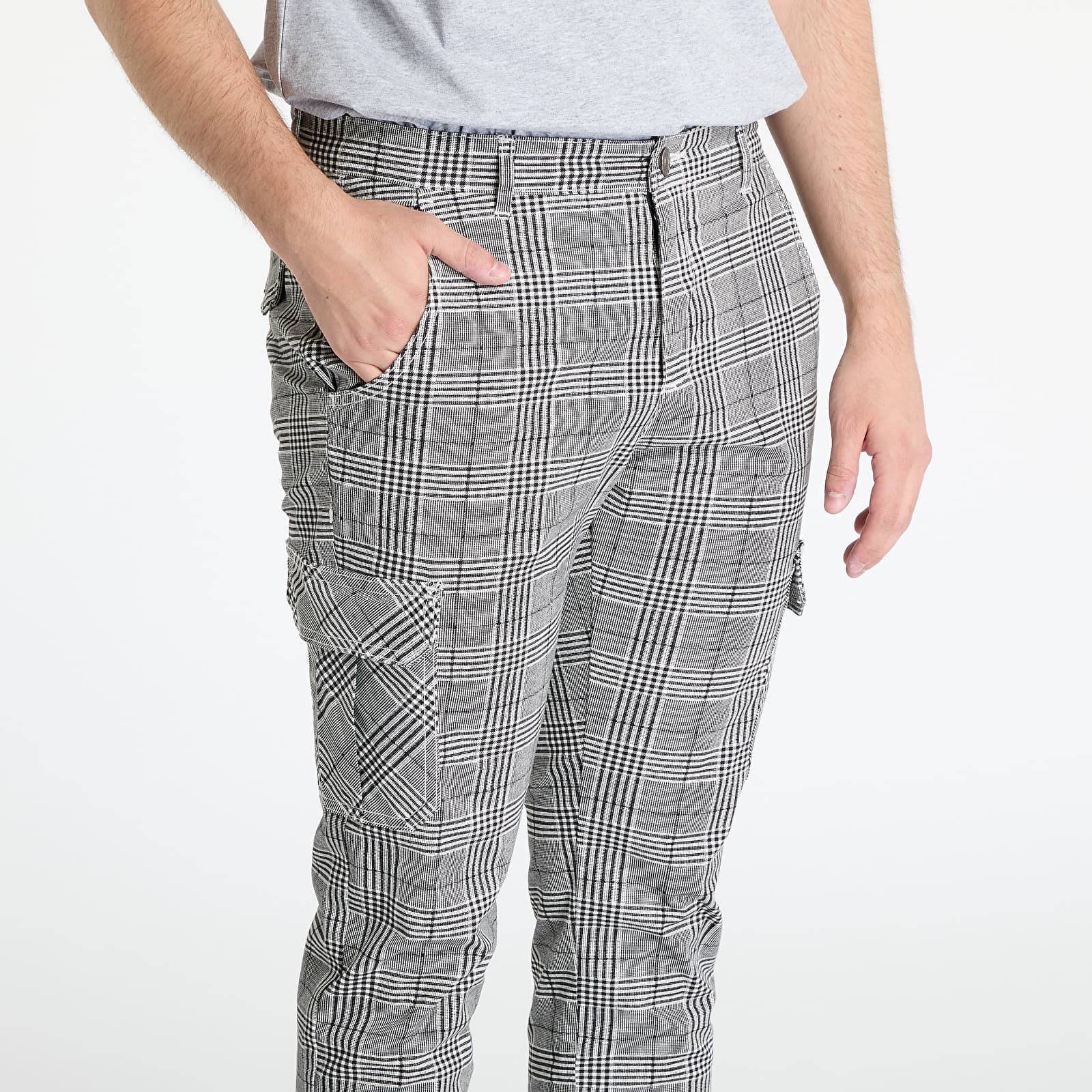 Cargo hlače Urban Classics AOP Glencheck Cargo Jog Pants Grey