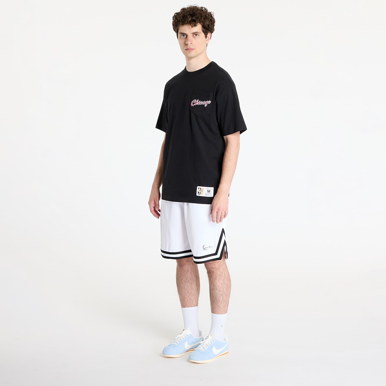 Men's T-shirts Mitchell & Ness NBA Vintage Logo Bulls Double Hit Shortsleeve Pocket Tee Black