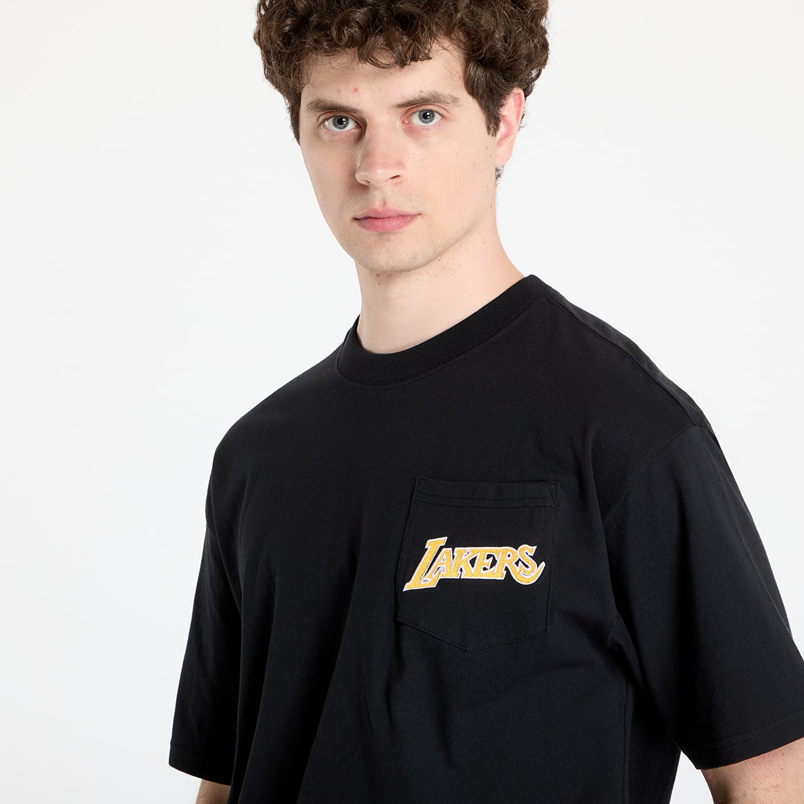 T-shirt Mitchell & Ness NBA Double Hit Ss Pocket Tee Vintage Logo Lakers Black L