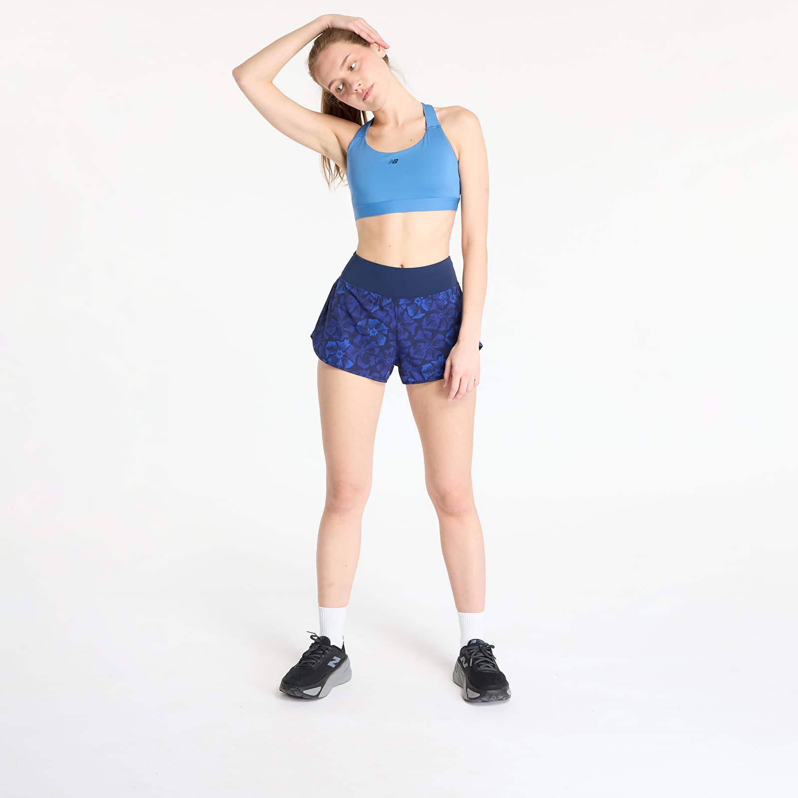Sujetadores de mujer New Balance Essential Train Bra Blue