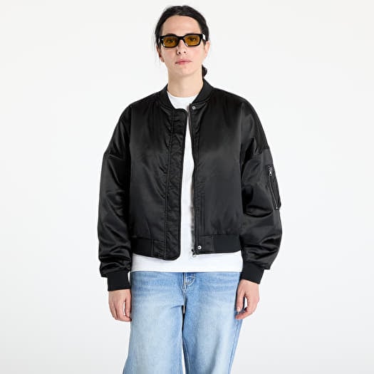 Jakk Urban Classics Ladies Short Oversized Satin Bomber Jacket Black