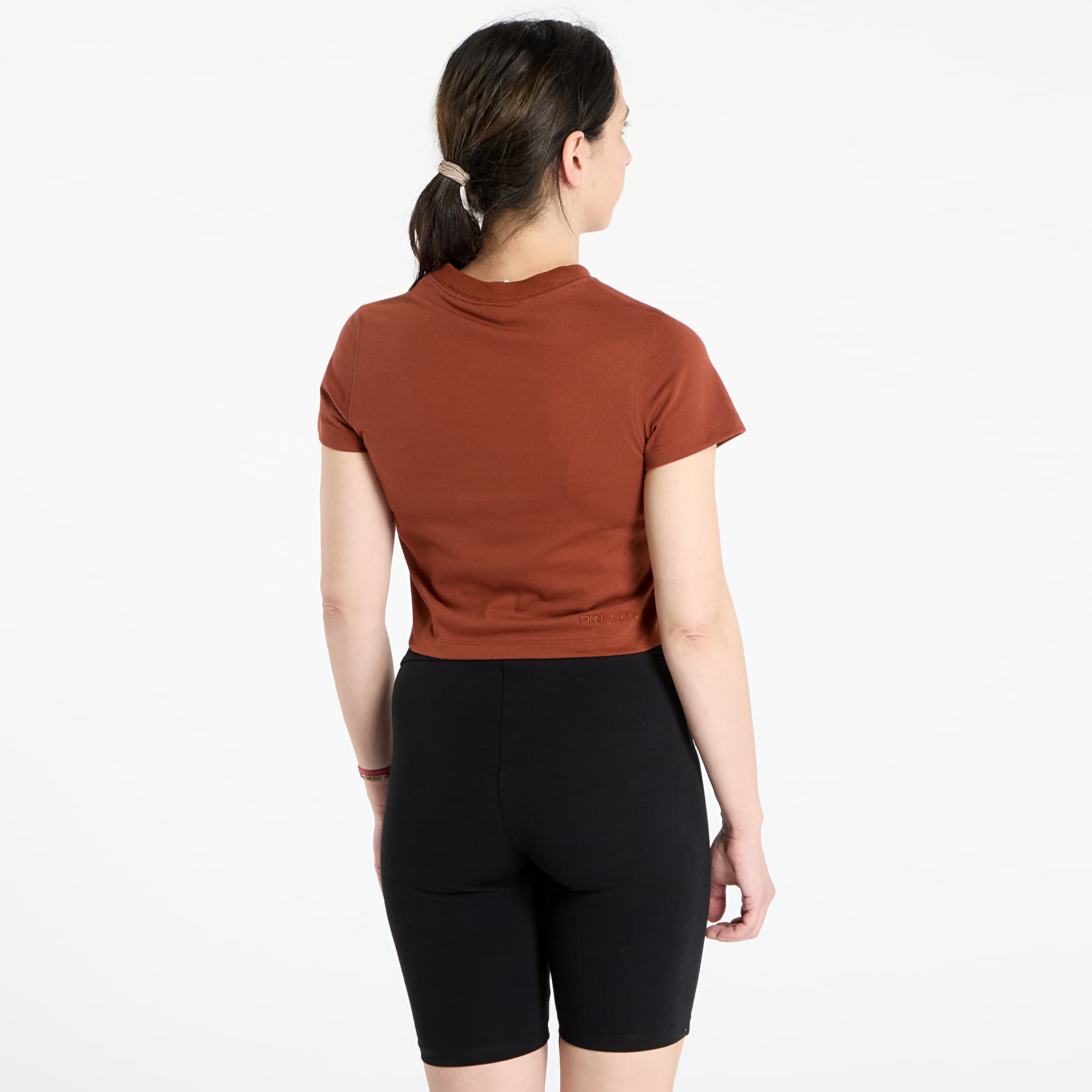 Camisetas de mujer Nike ACG Women's Dri-FIT T-Shirt Cinnamon/ Picante Red/ Summit White