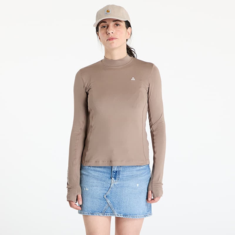 T-skjorte Nike ACG "Goat Rocks" Women's Dri-FIT ADV Long-Sleeve Top Mink Brown/ Summit White