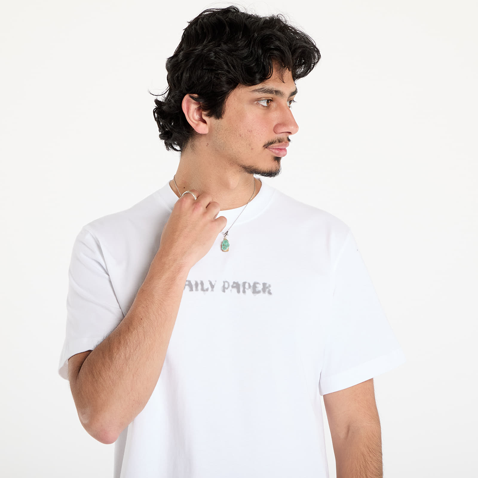 Camisetas hombre Daily Paper Shield Focus T-Shirt UNISEX White