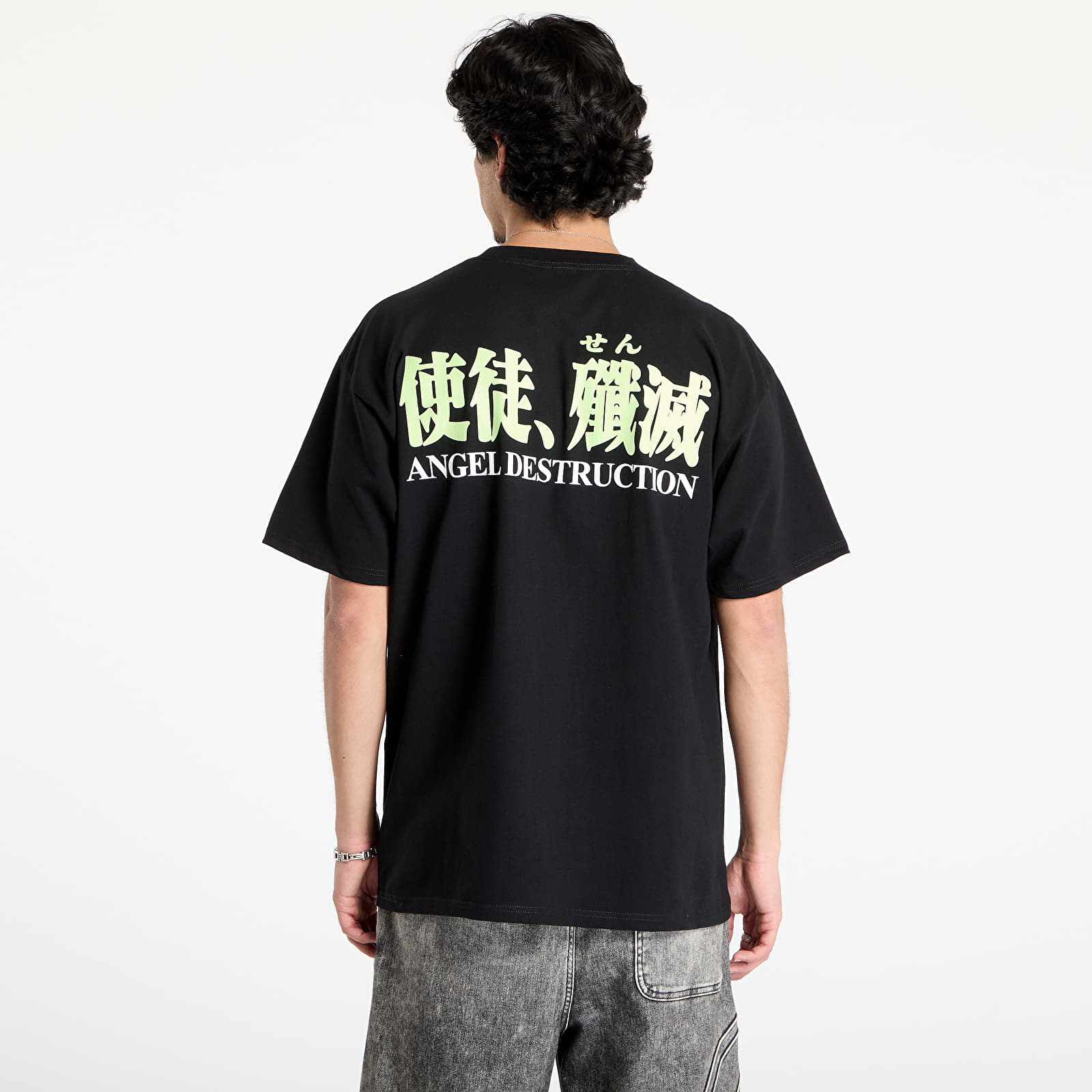 T-Shirts Männer PLEASURES Eva 1 T-Shirt Black