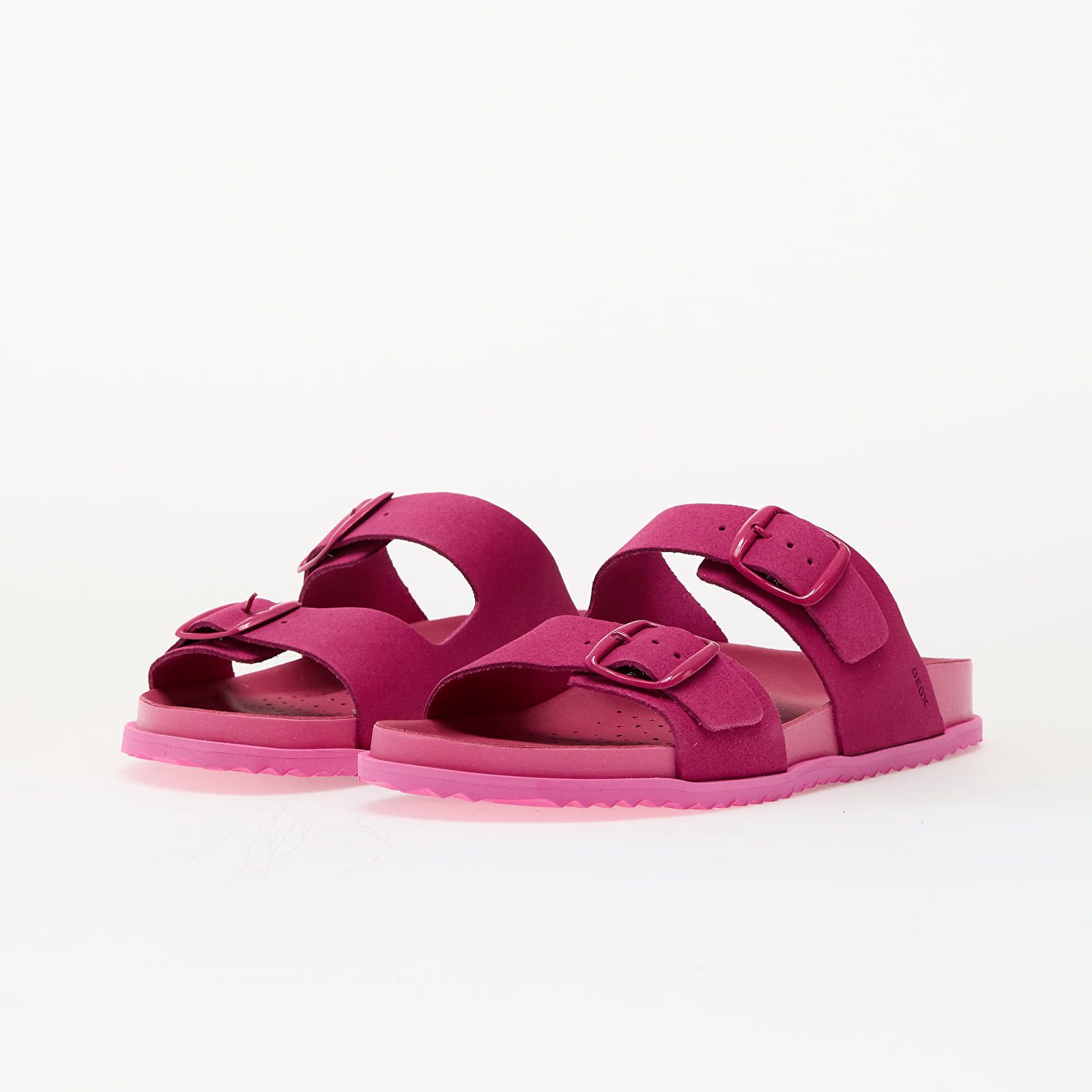 Naiste tossud ja kingad Geox D Sandybett Fuchsia