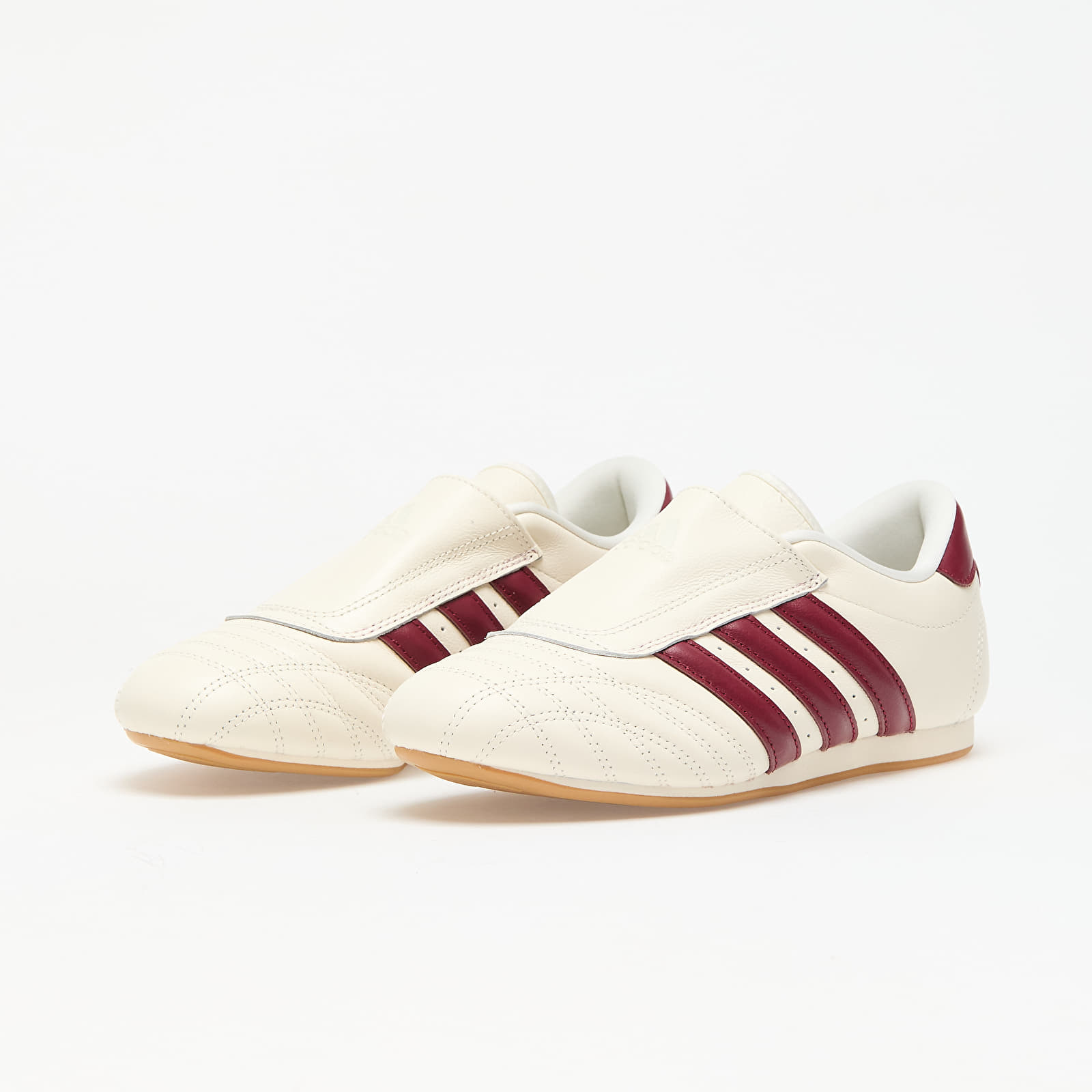 Women's sneakers and shoes adidas Taekwondo Off White/ Ftwr White/ Grey Five