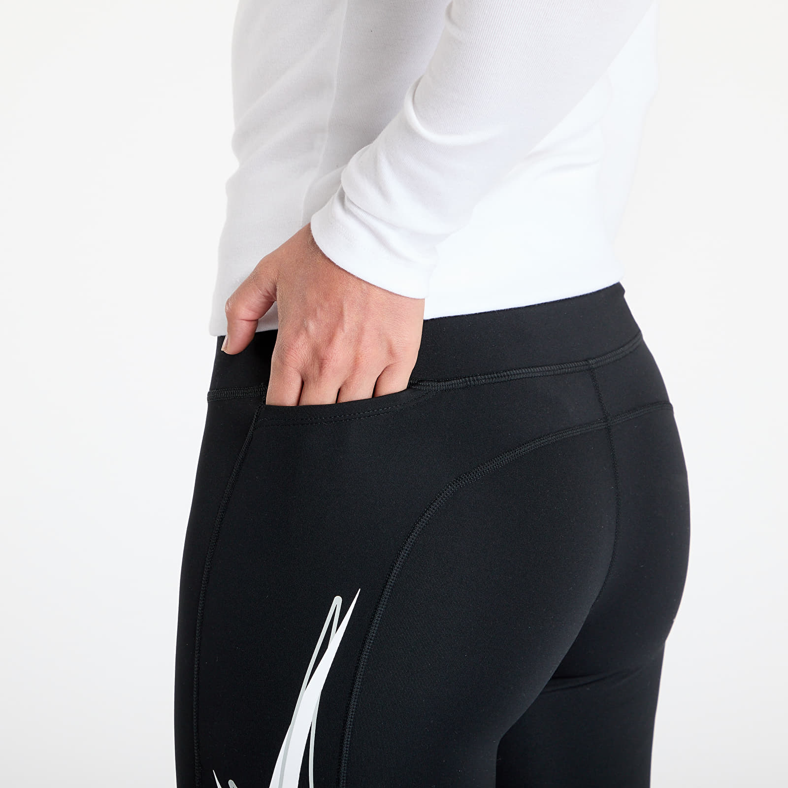Mallas para mujer Nike Fast Women's Mid-Rise 7/8 Leggings Black