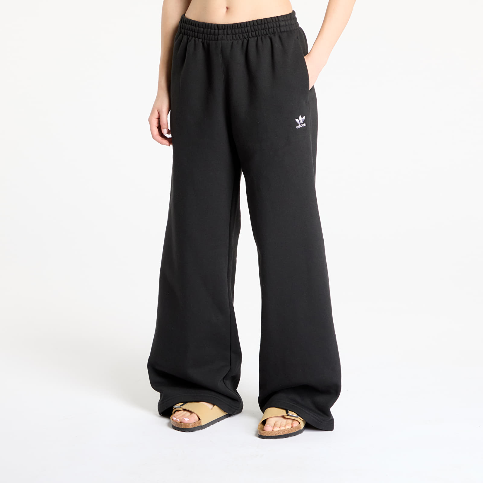 Pantalones de chándal para mujer adidas Essentials Wide Leg Pant Fleece Black