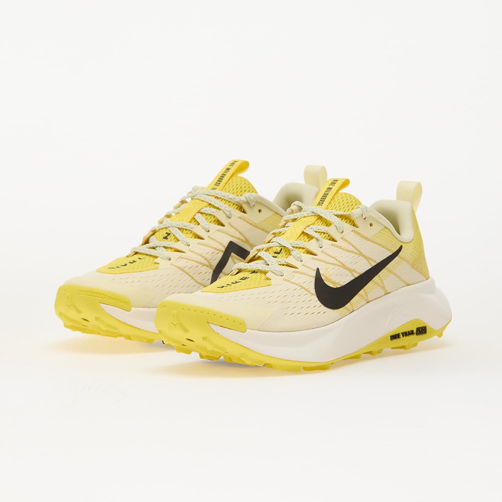 Meeste tossud ja kingad Nike Wildhorse 10 Alabaster/ Medium Ash-Lightening