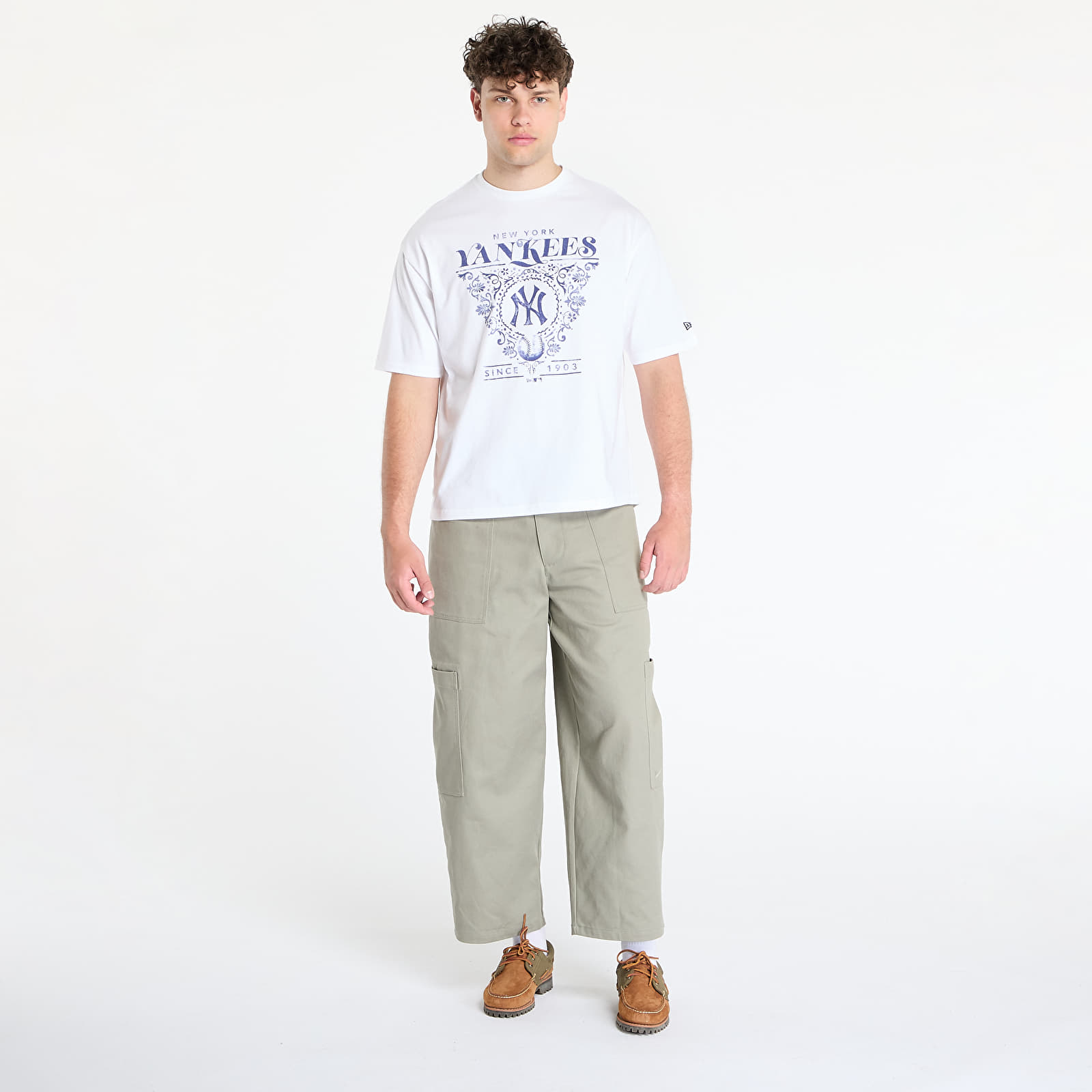 Camisetas hombre New Era New York Yankees Floral Graphic Oversized Tee UNISEX White