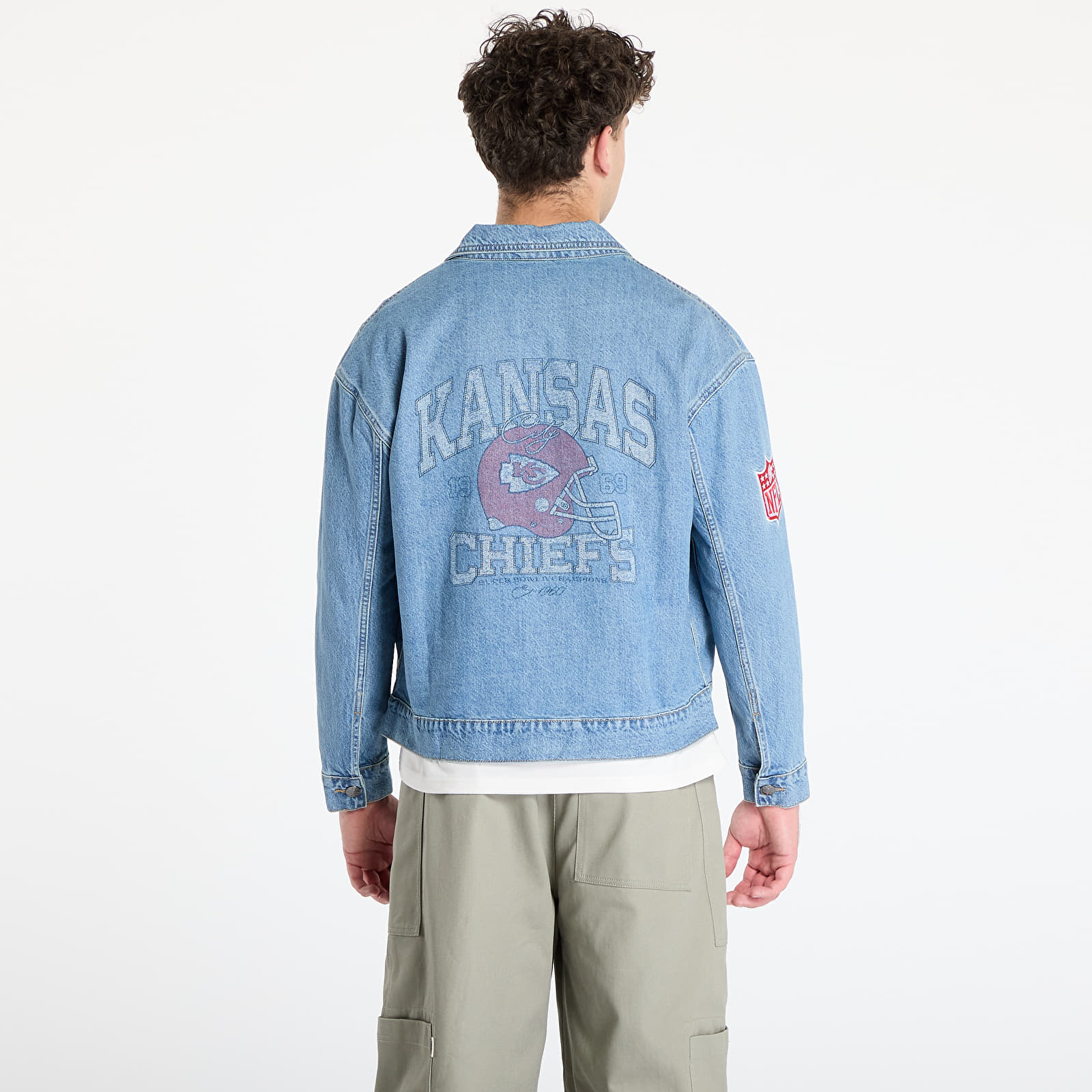 Jachete pentru bărbați New Era Kansas City Chiefs Denim Jacket UNISEX Rdm
