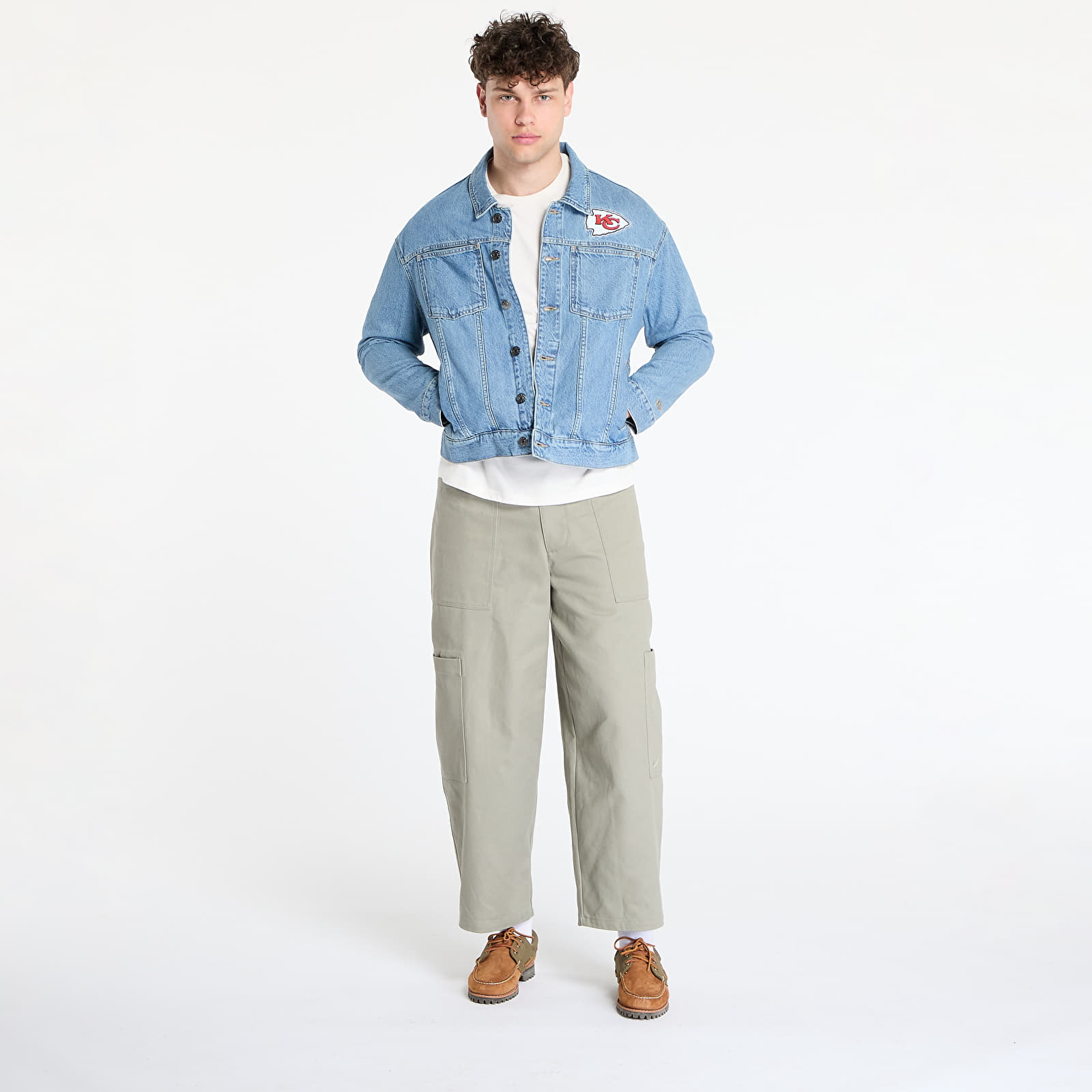 Jachete pentru bărbați New Era Kansas City Chiefs Denim Jacket UNISEX Rdm