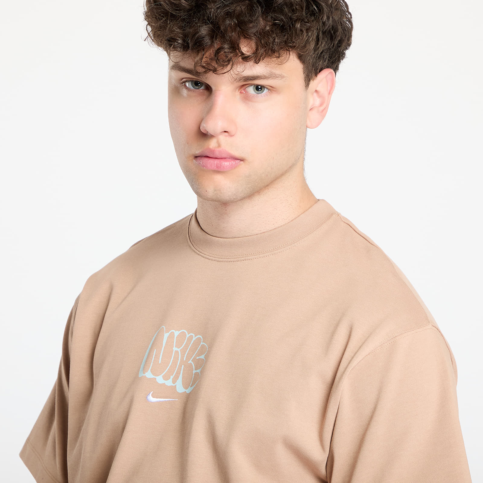 Camisetas hombre Nike Solo Swoosh Men's T-Shirt Hemp