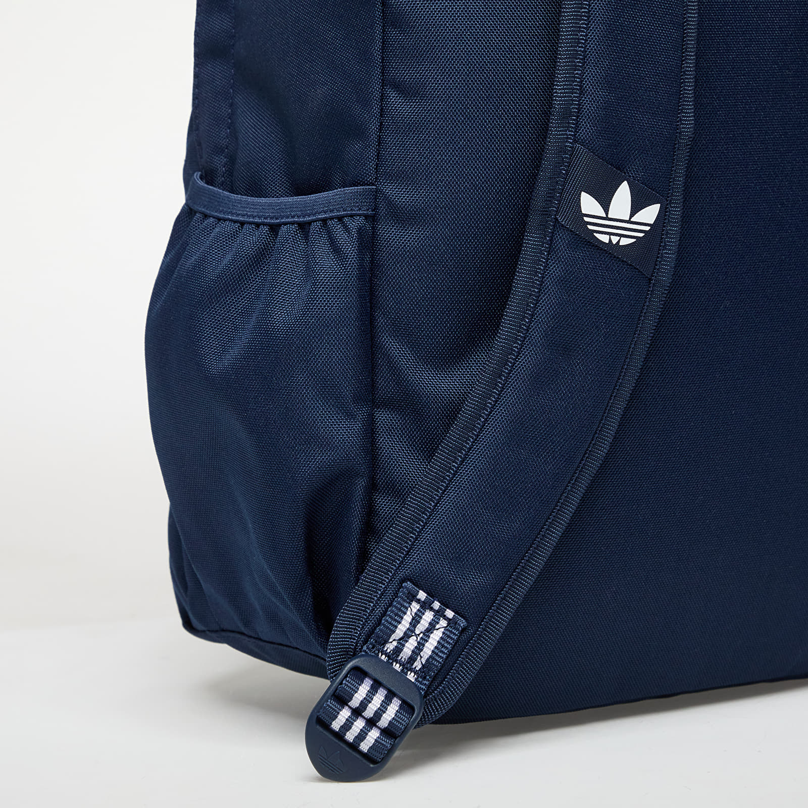 Ryggsekker for menn adidas Adicolor Classic Backpack Night Indigo/ Black