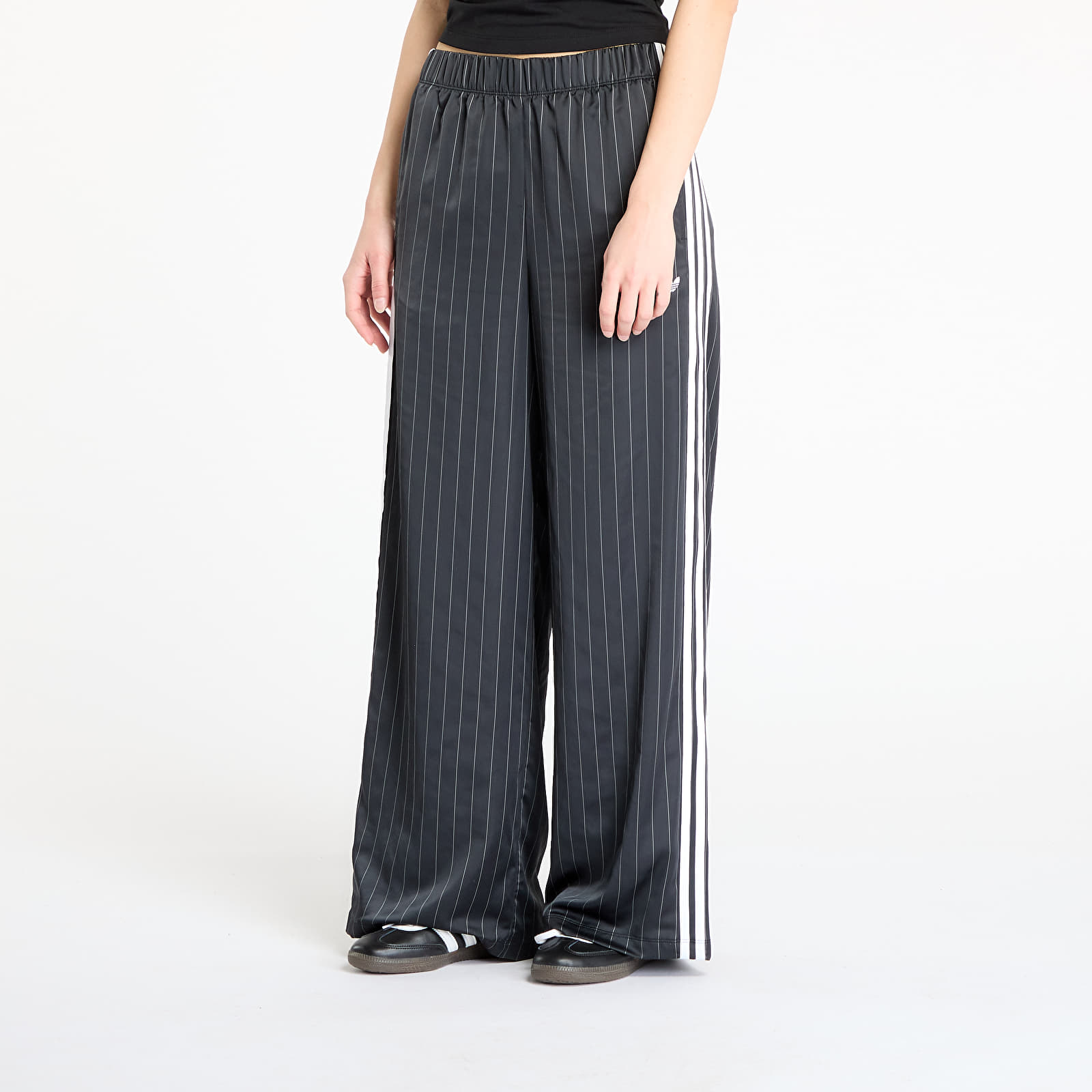 Bukser for kvinner adidas Originals Wide Leg Joggers Black