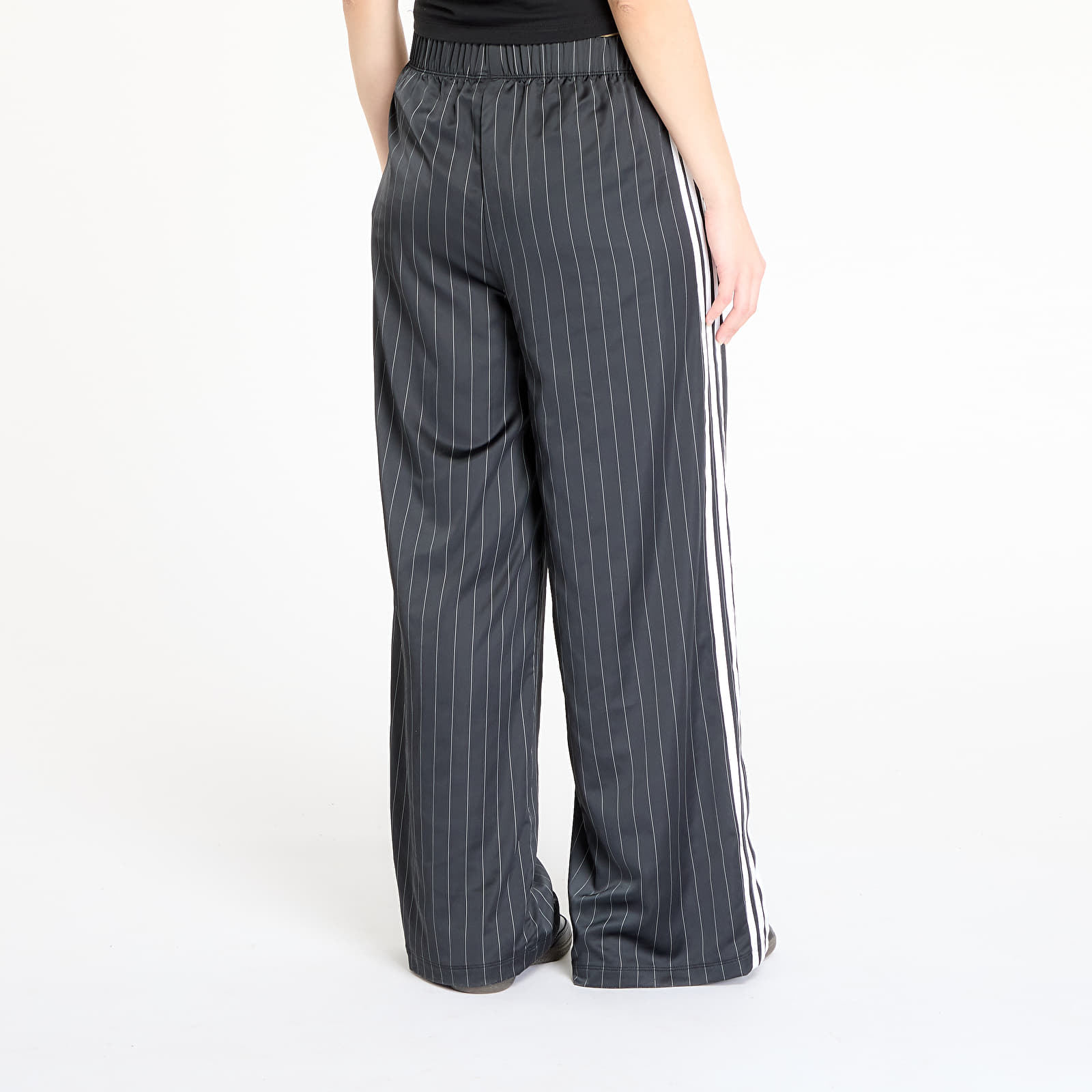 Bukser for kvinner adidas Originals Wide Leg Joggers Black