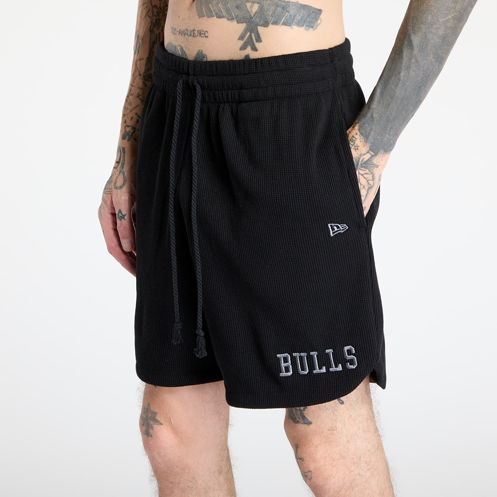 Korte broeken New Era Chicago Bulls Waffle Short Black