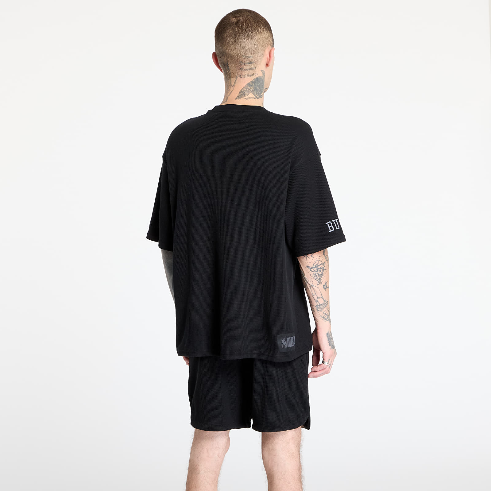 Camisetas hombre New Era Chicago Bulls Waffle Oversized Tee UNISEX Black