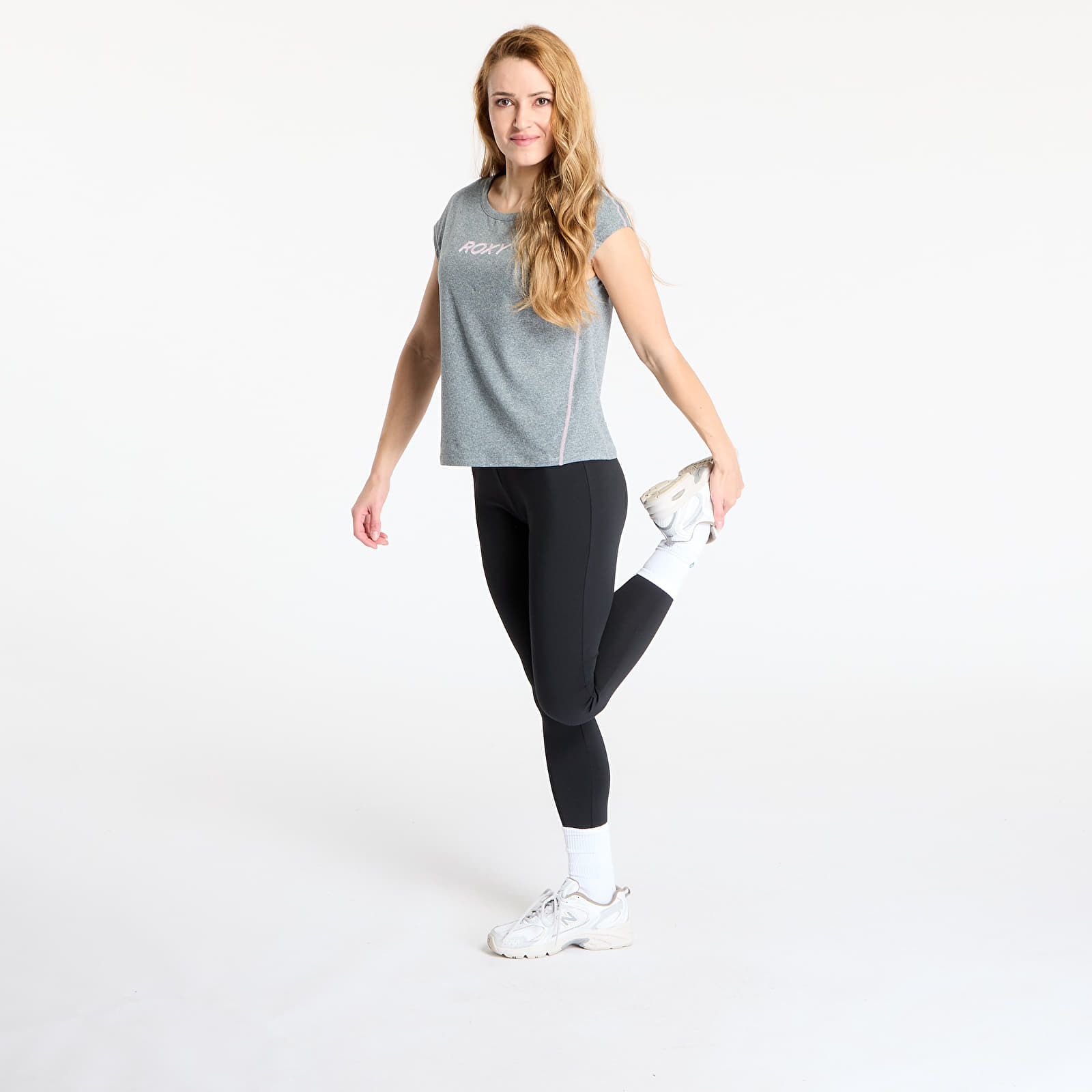 majice kratkih rukava Roxy Training Girl Tee Melange Dark Grey
