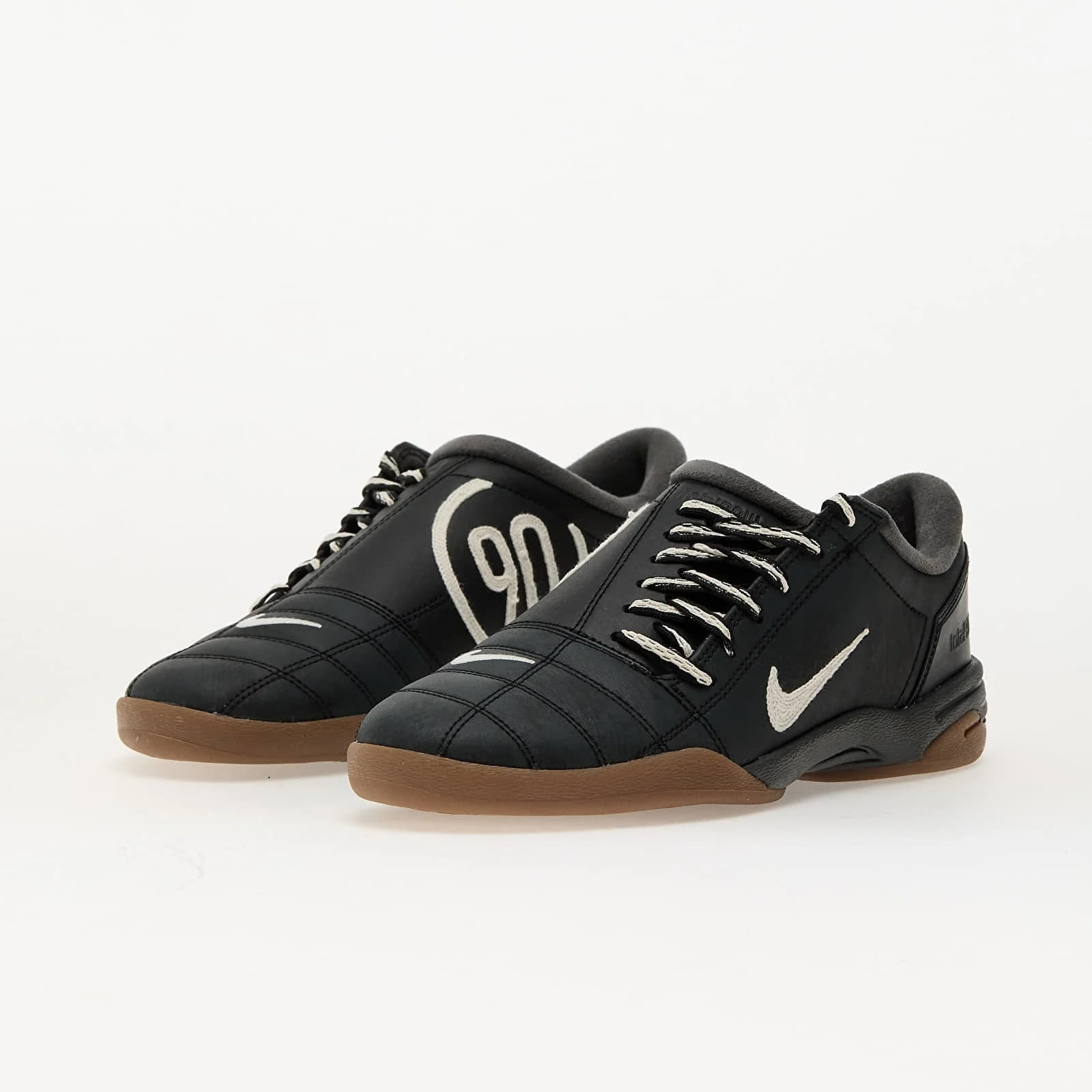 Women's sneakers and shoes Nike W T90 Black/ Coconut Milk-Gum Dark Brown