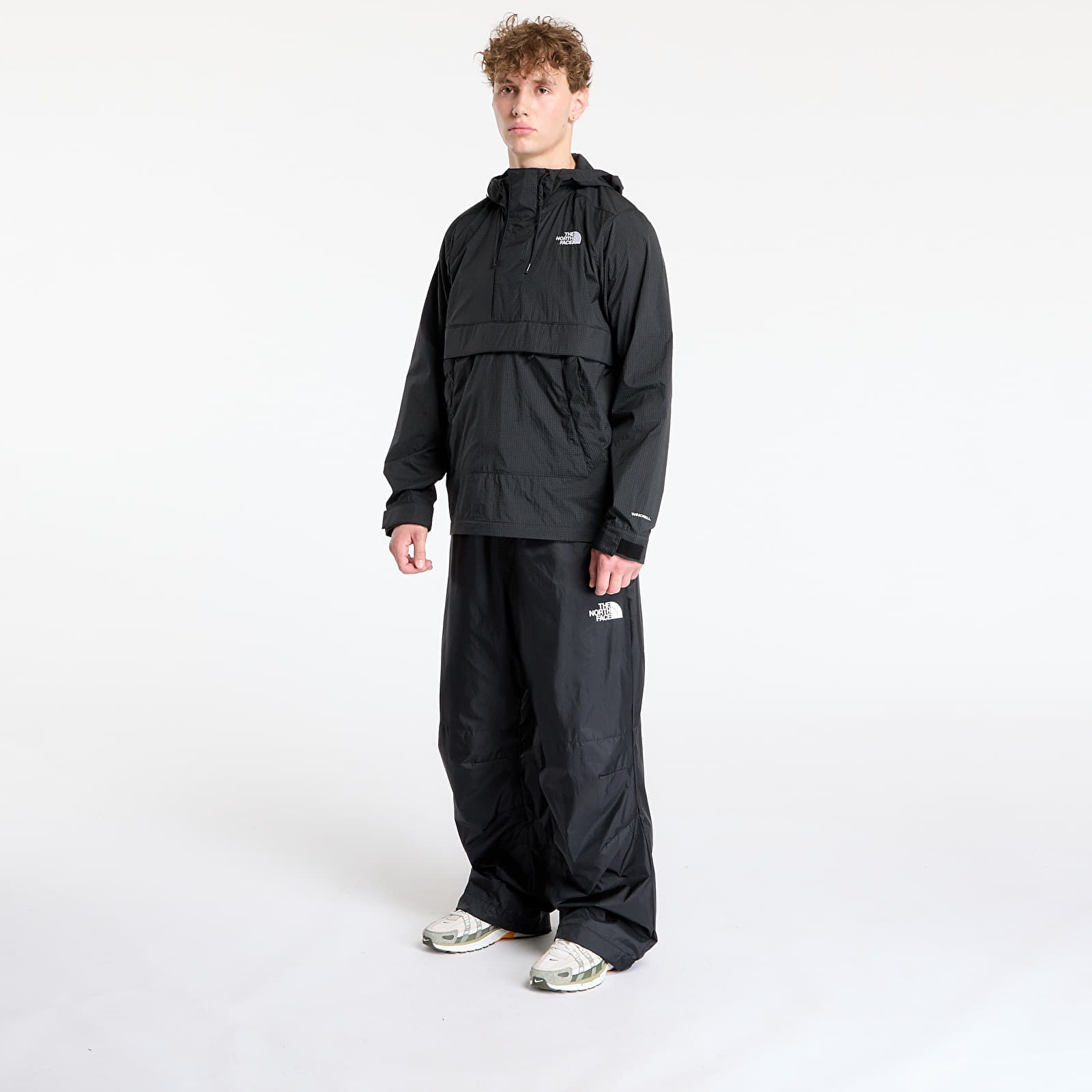 Jassen The North Face Ersa Unisex Wind Anorak TNF Black