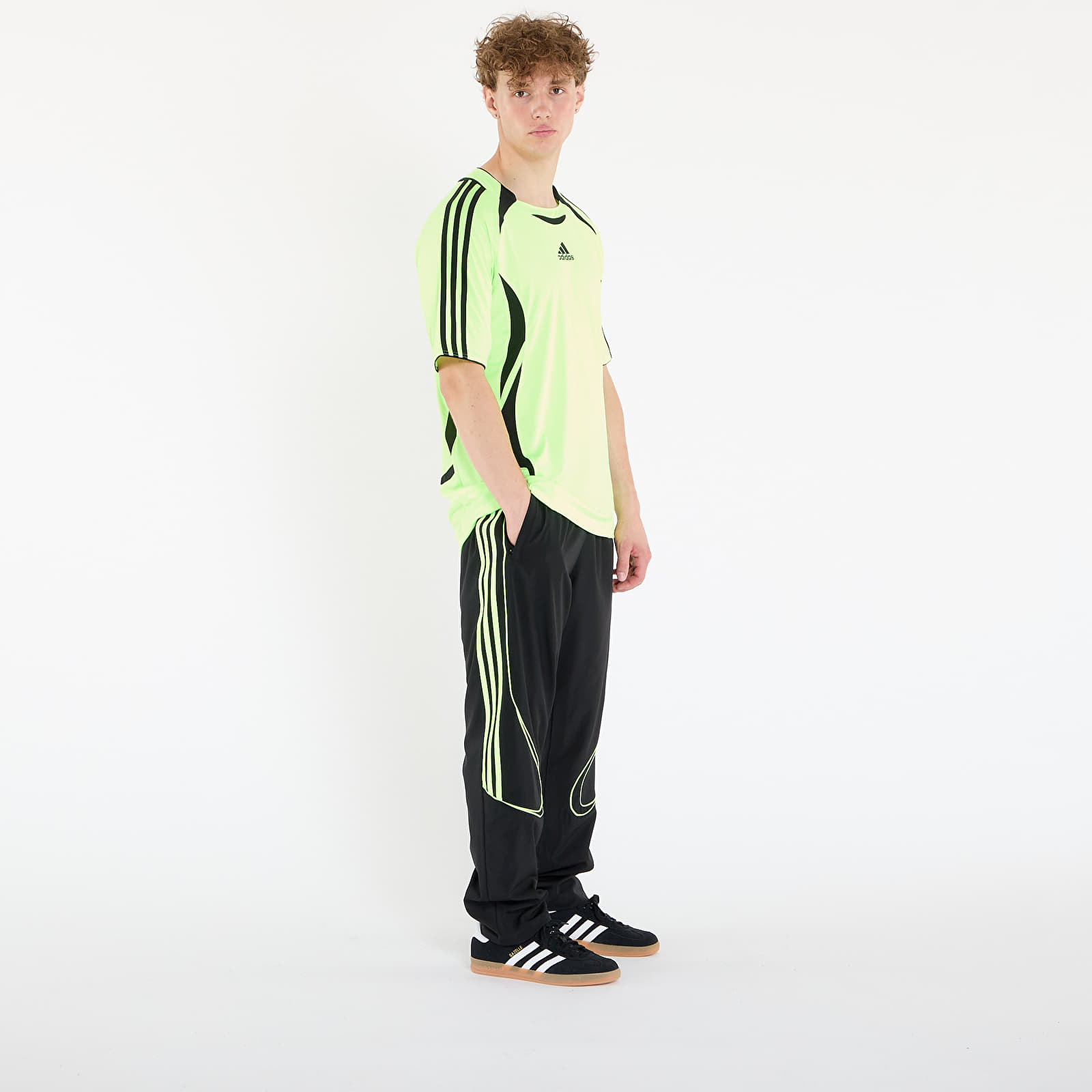 Bukser for menn adidas Teamgeist Adicolor Track Tracksuit Bottoms Black/ Signal Green