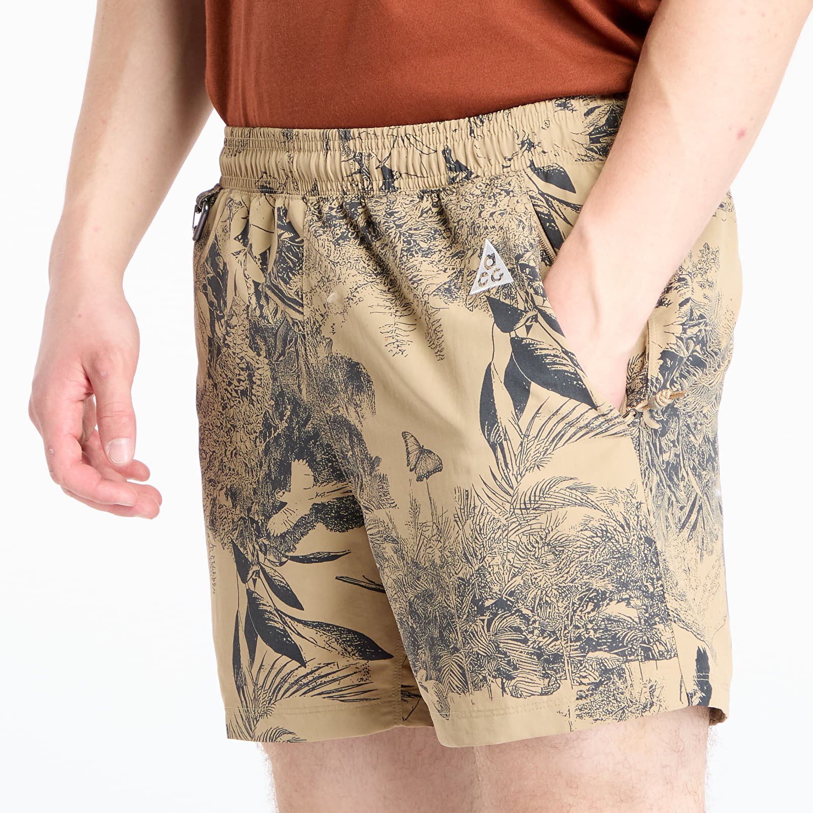 Pantalones cortos para hombre Nike ACG "Reservoir Goat" Men's Print Shorts Parachute Beige/ Summit White