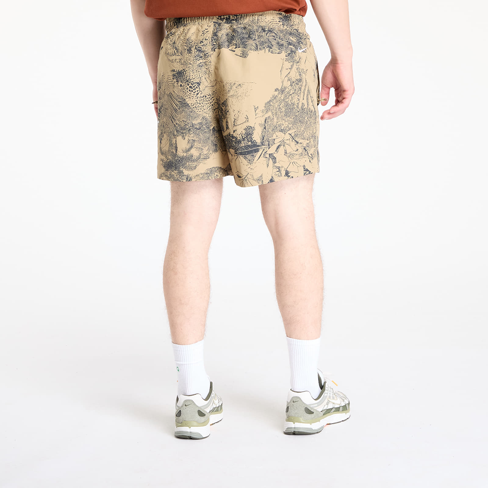 Pantalones cortos para hombre Nike ACG "Reservoir Goat" Men's Print Shorts Parachute Beige/ Summit White