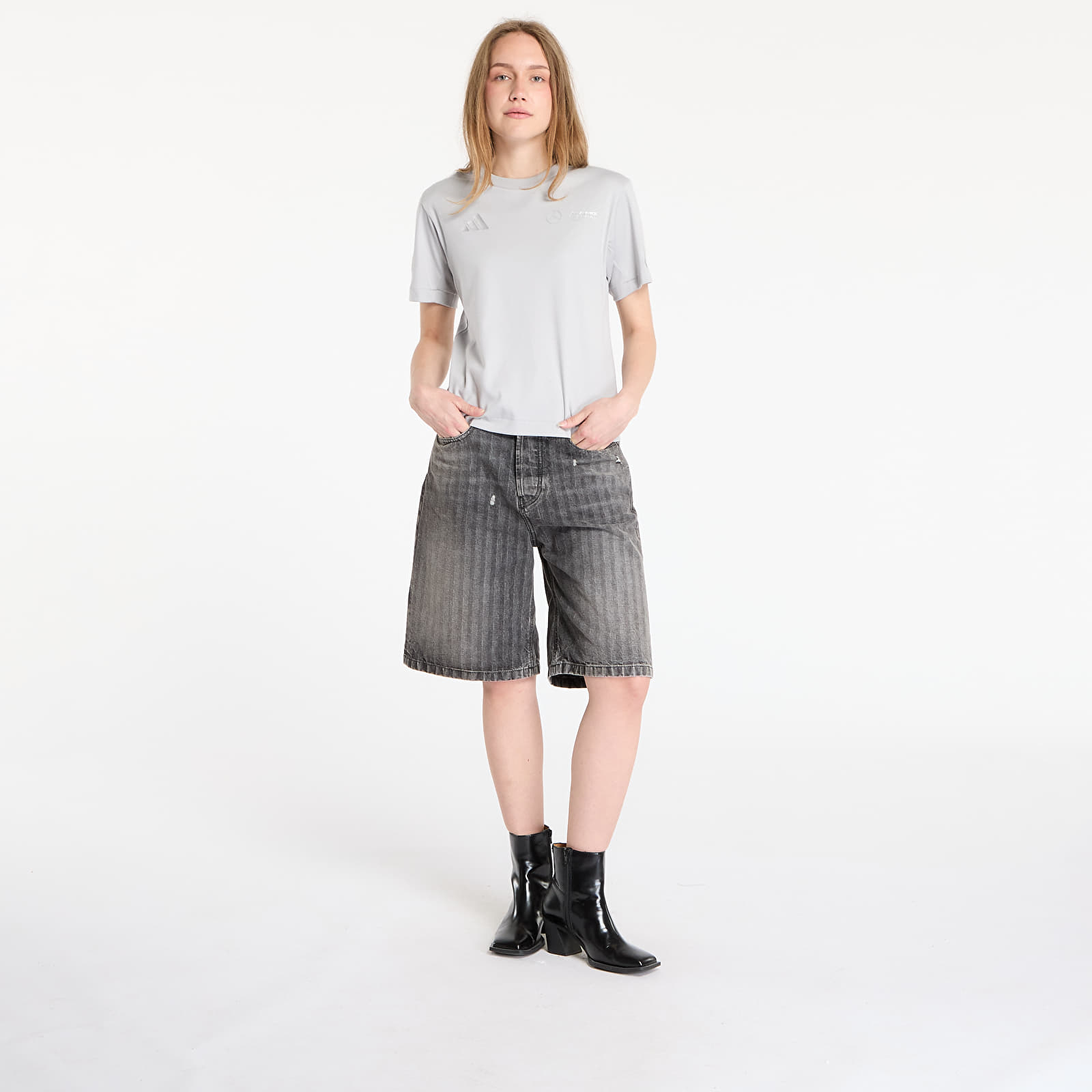 Camisetas de mujer adidas x Mercedes AMG Silver Tee Grey Two