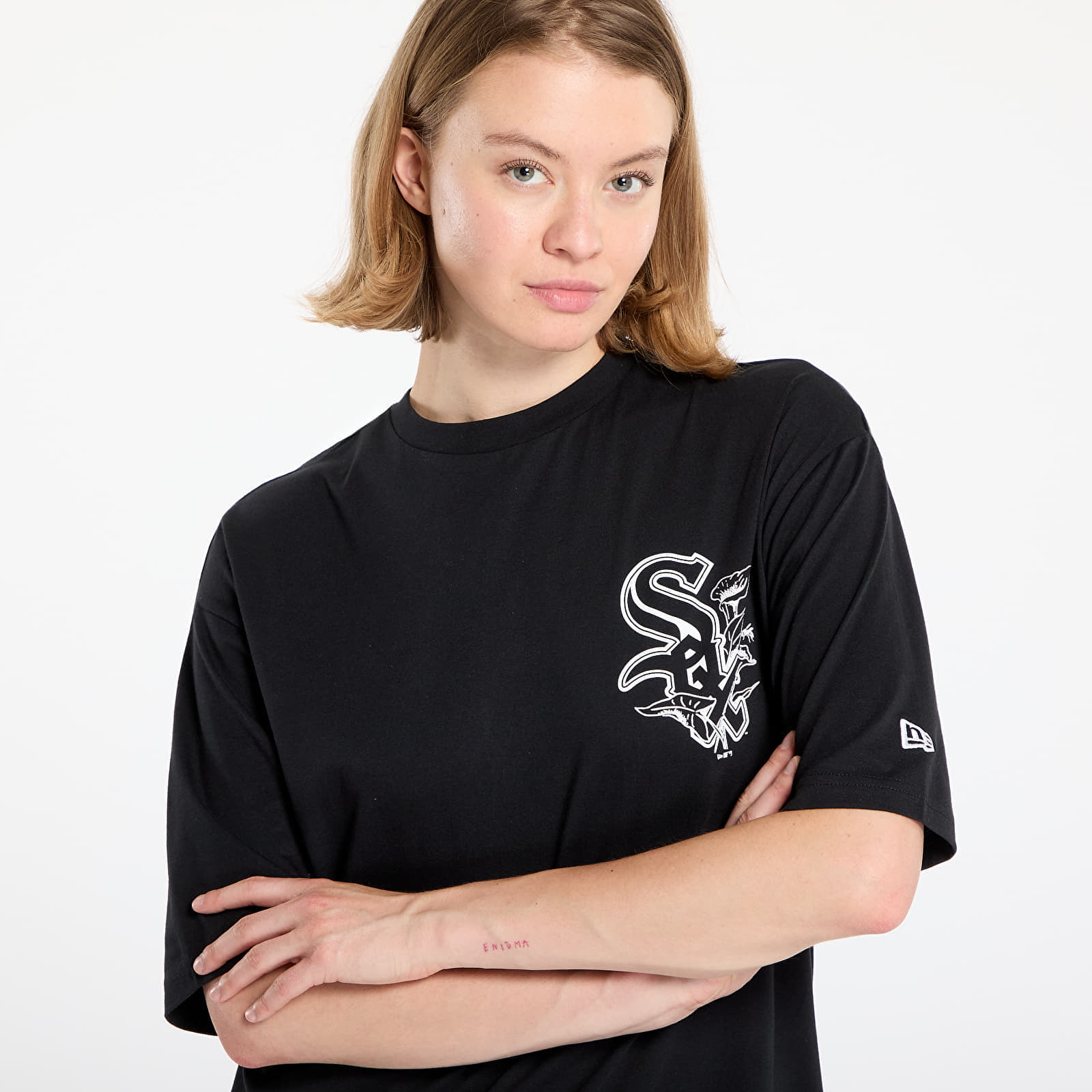 New Era T-shirt New Era Chicago White Sox Floral Graphic Oversized Tee UNISEX Black S - 4