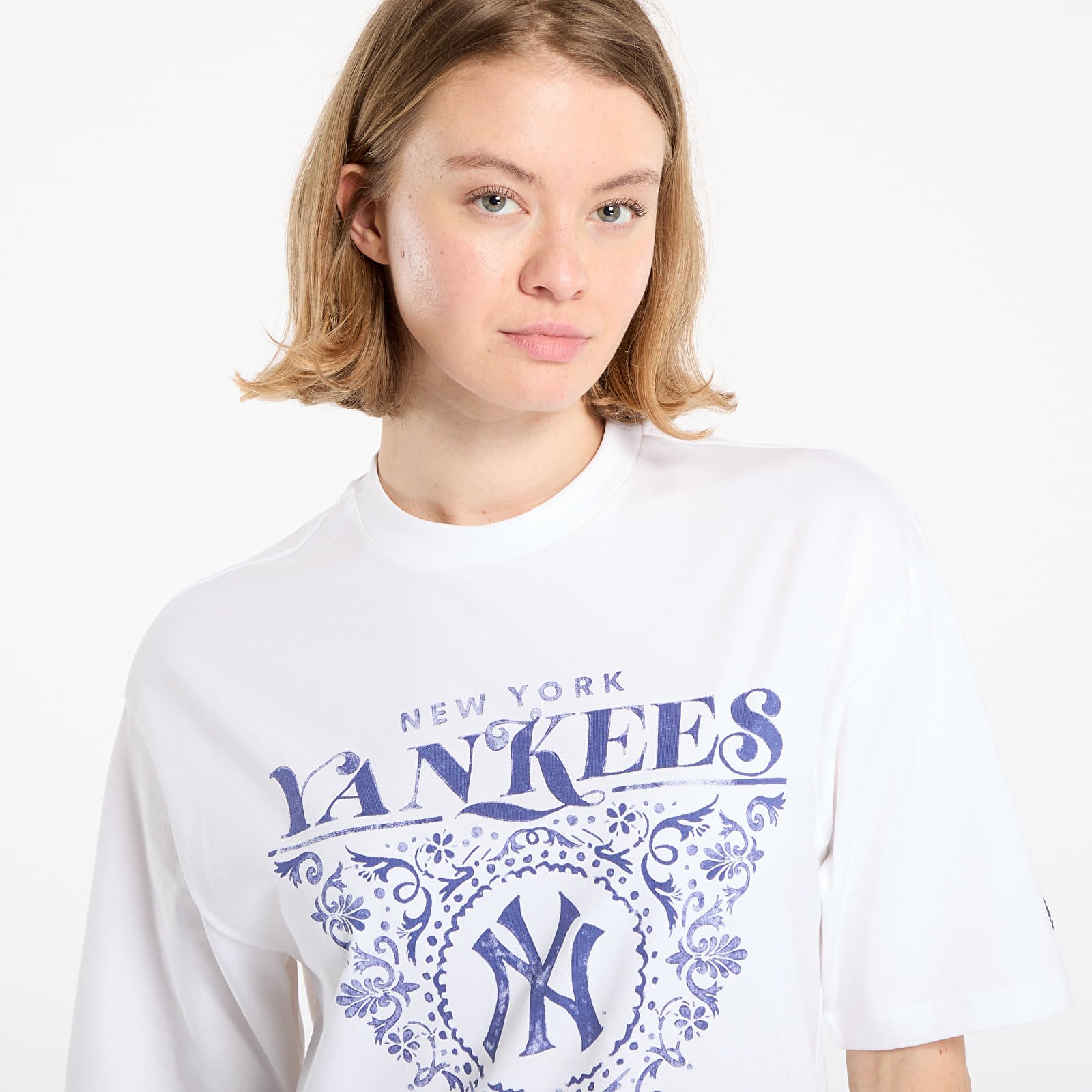 Camisetas hombre New Era New York Yankees Floral Graphic Oversized Tee UNISEX White