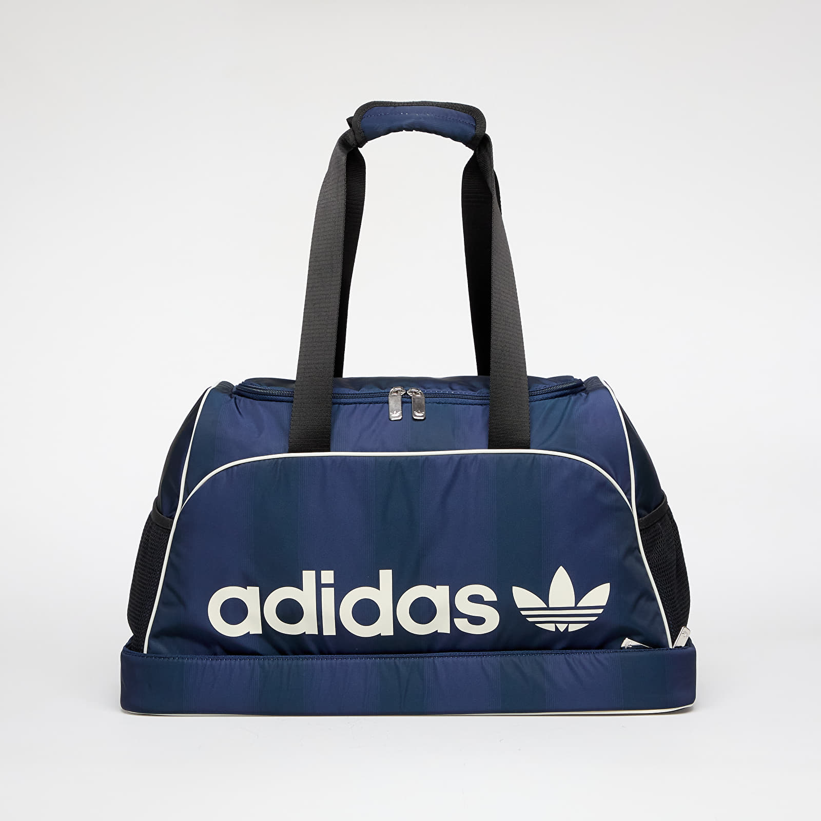 Schoudertassen adidas Large Football Inspired Gymbag Night Indigo/ White