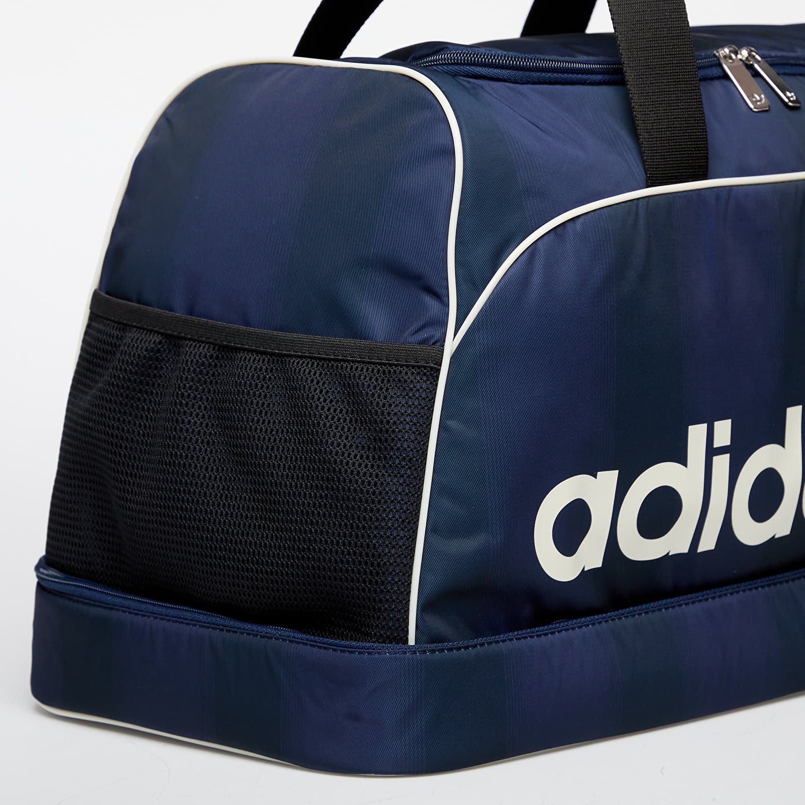 Schoudertassen adidas Large Football Inspired Gymbag Night Indigo/ White