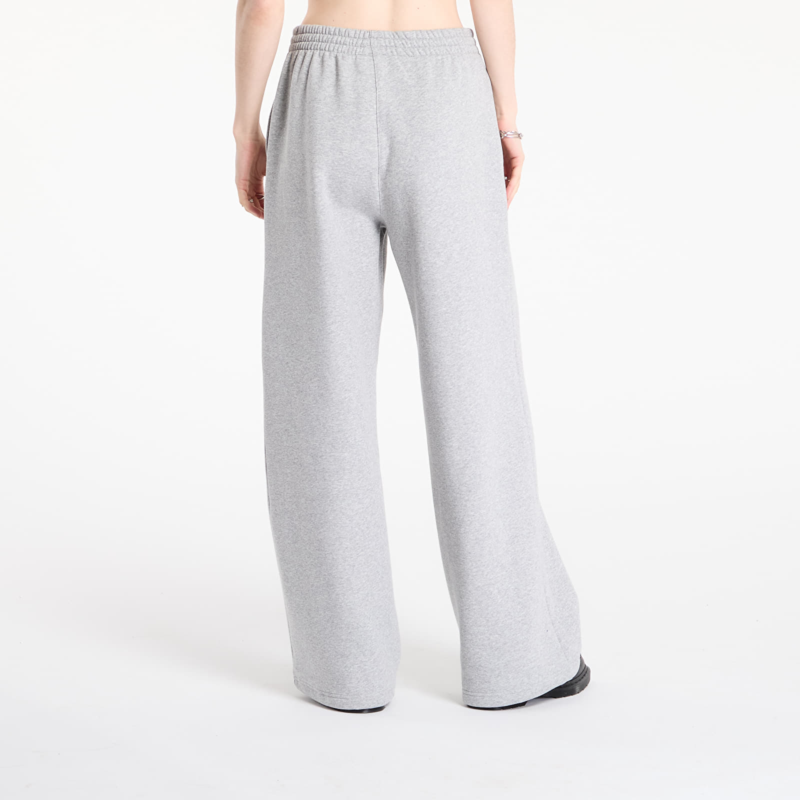 Pantalones de chándal para mujer adidas Essentials Wide Leg Pant Fleece Medium Grey Heather