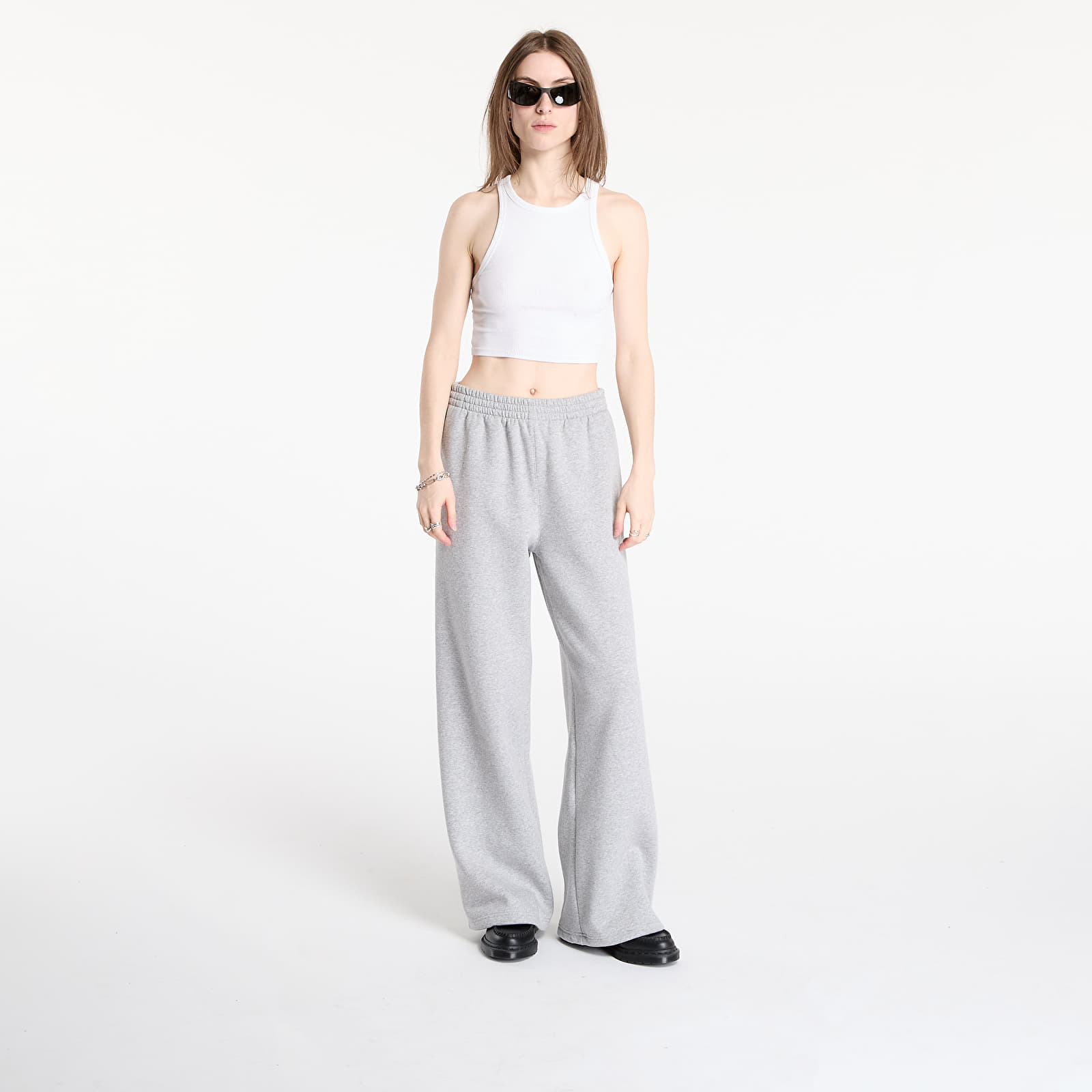 Pantalones de chándal para mujer adidas Essentials Wide Leg Pant Fleece Medium Grey Heather