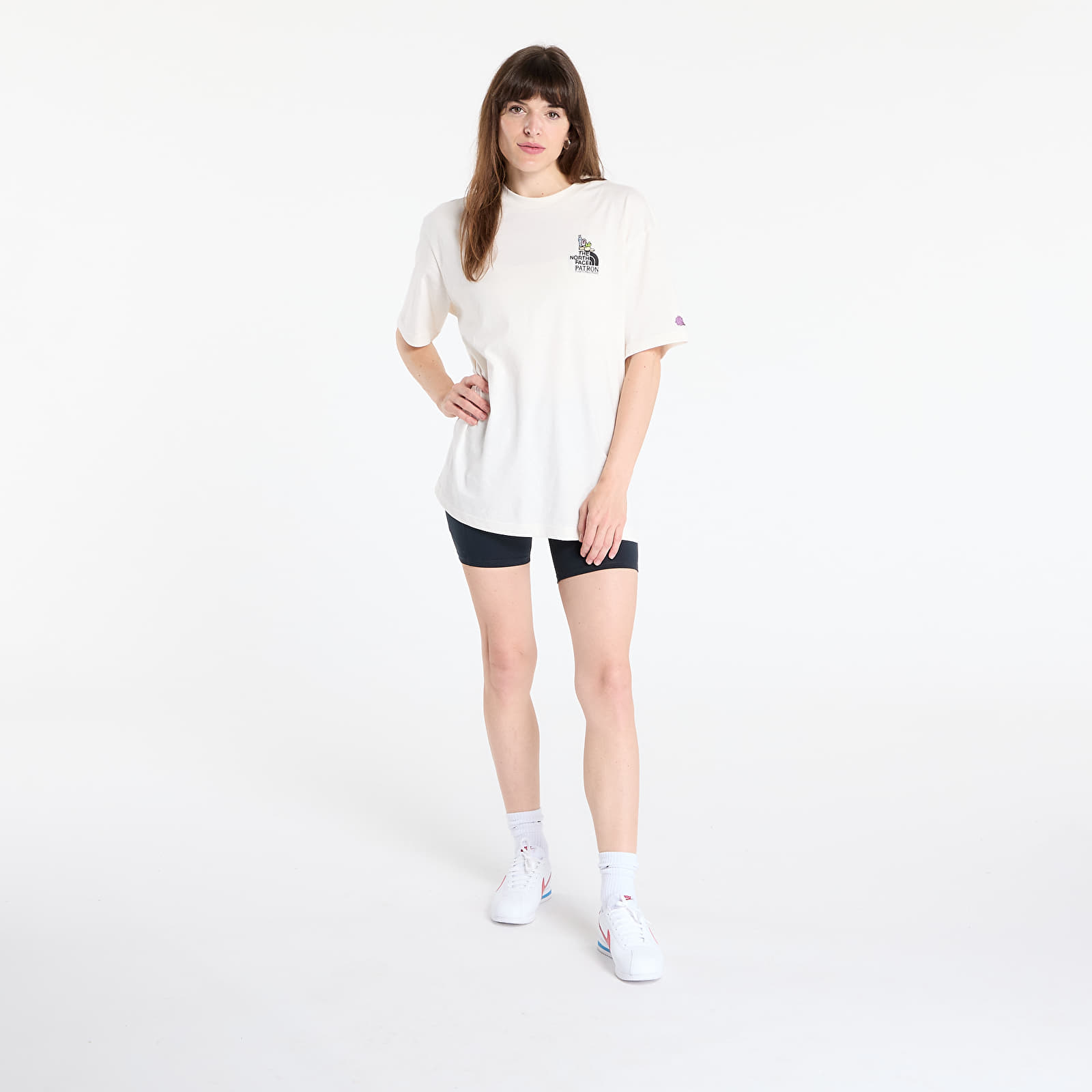 Meeste T-särgid The North Face UNISEX Ss Clean Trails Oversized Tee White Dune